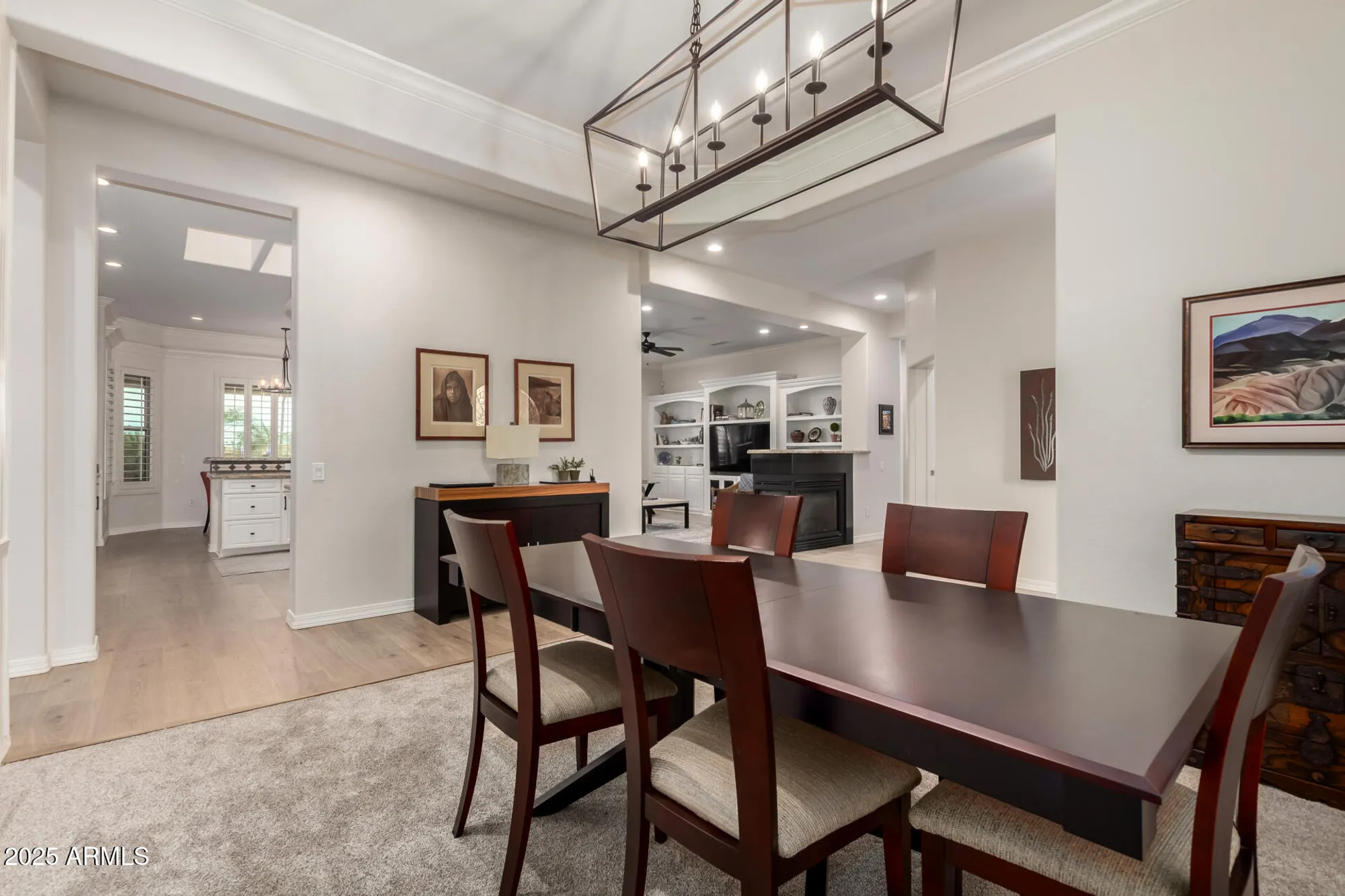 Property Slideshow image 11 of 48 | 17121 w whitmore hall ln, Surprise, AZ, 85387