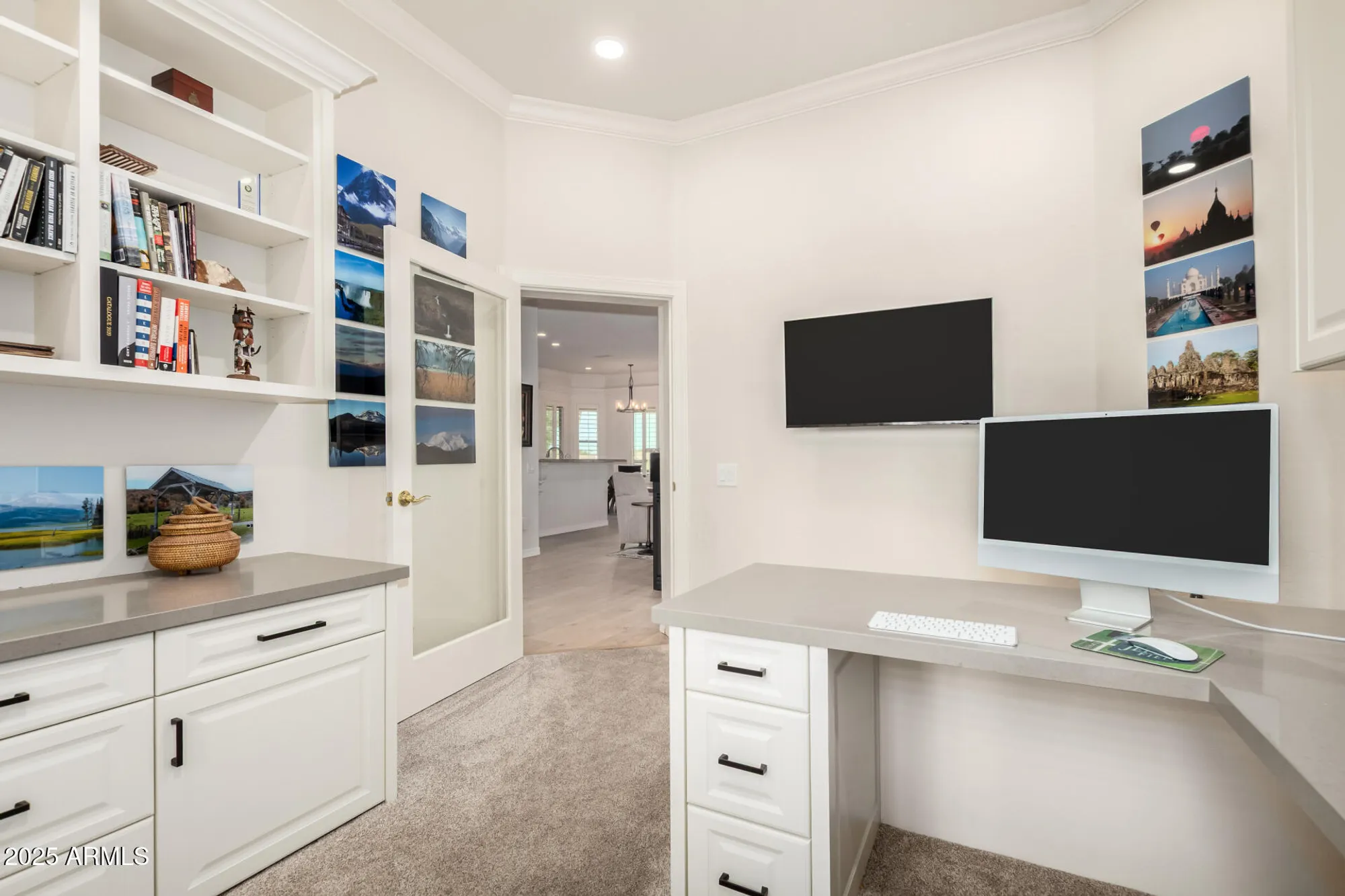 Property Slideshow image 33 of 48 | 17121 w whitmore hall ln, Surprise, AZ, 85387