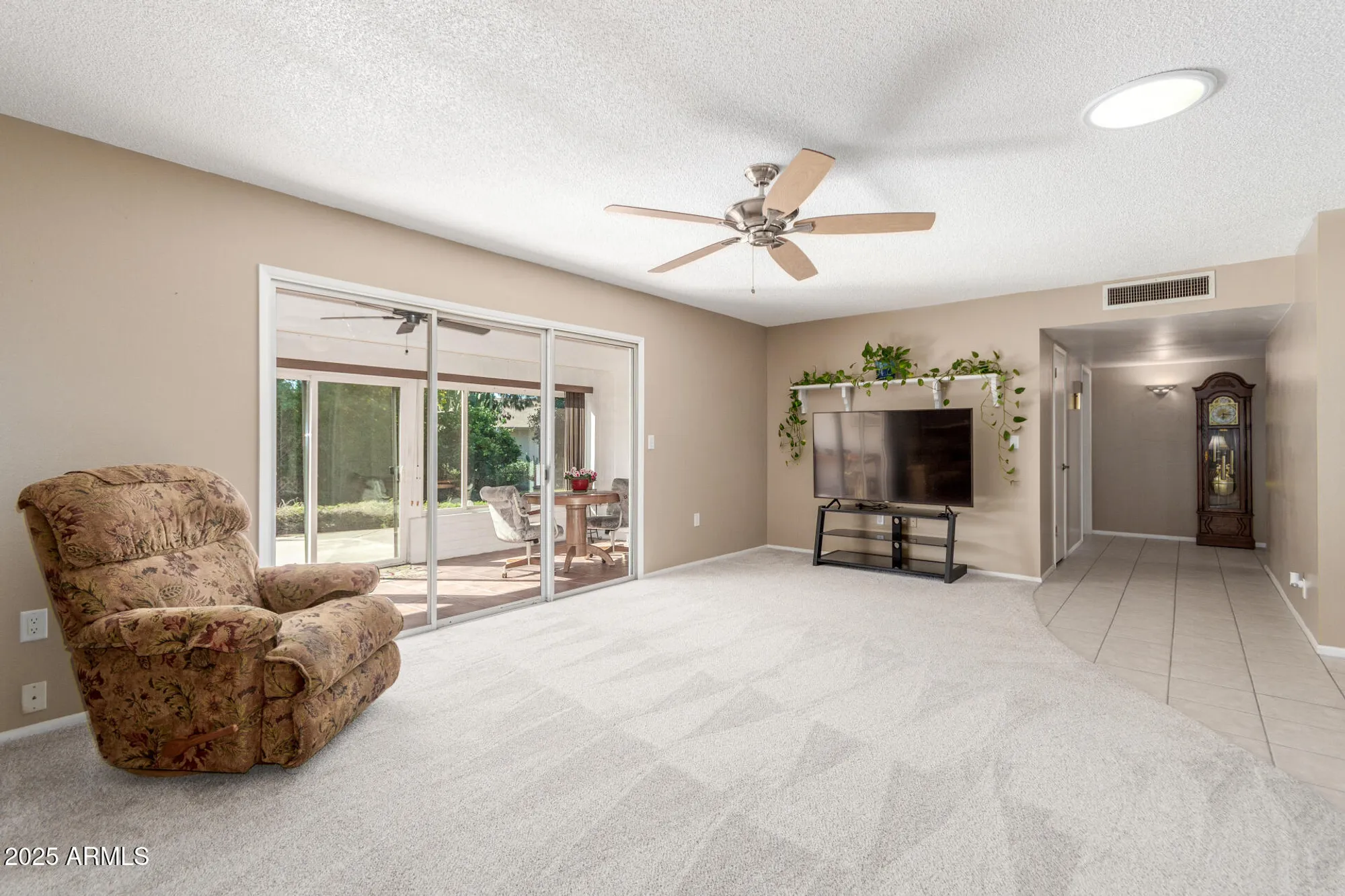 Property Slideshow image 10 of 29 | 10709 w clair dr, Sun City, AZ, 85351