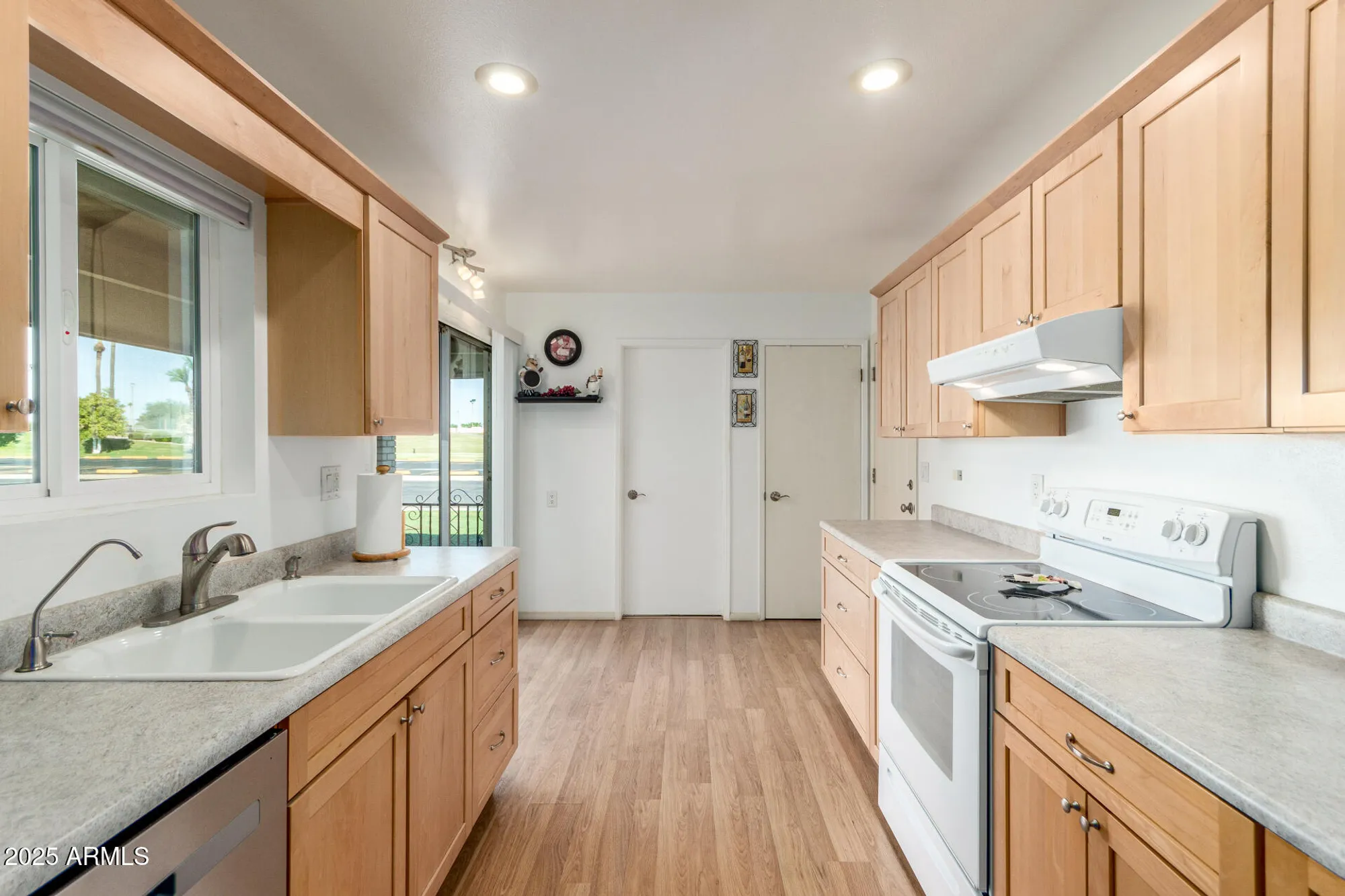 Property Slideshow image 12 of 29 | 10709 w clair dr, Sun City, AZ, 85351