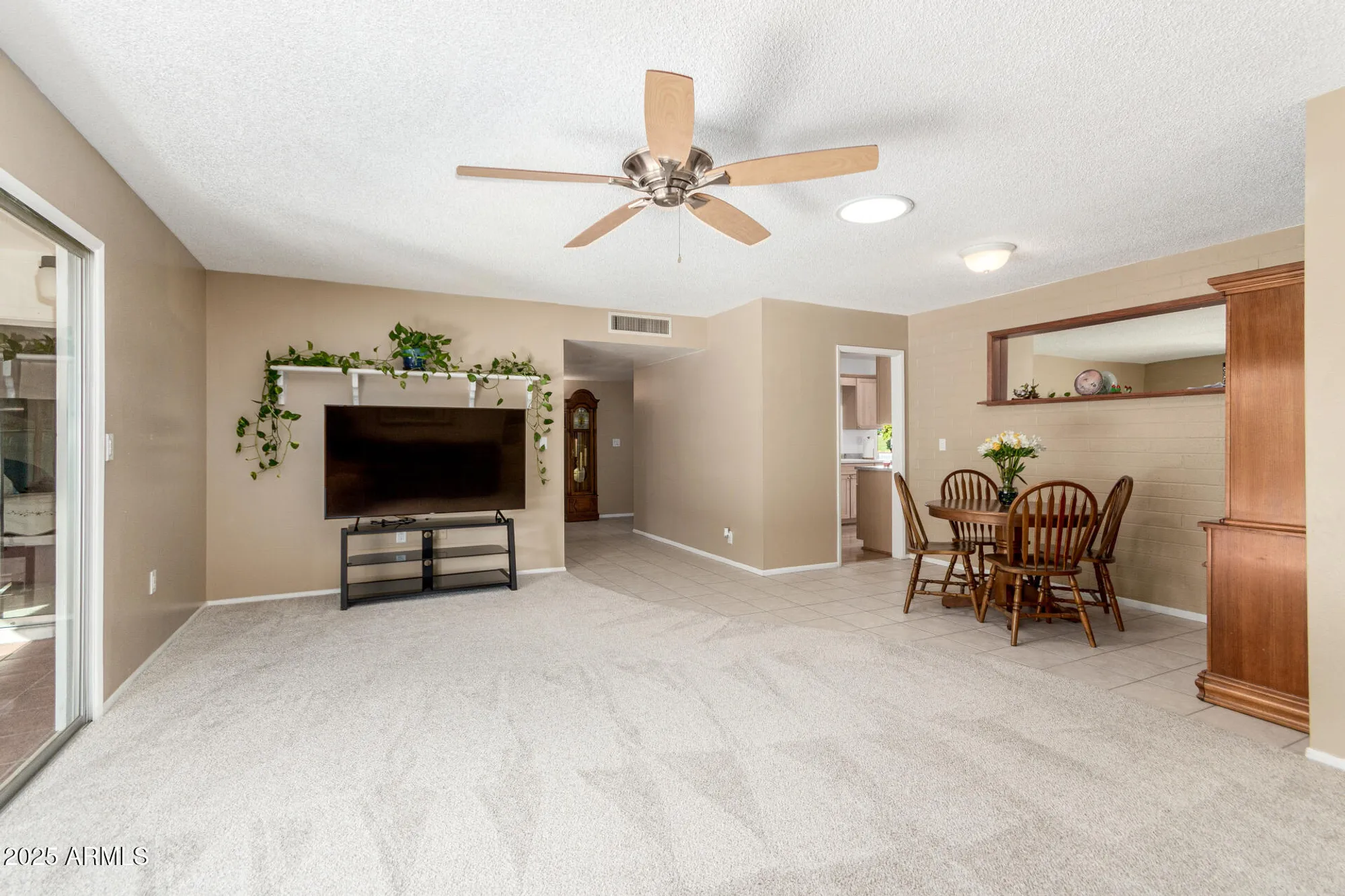 Property Slideshow image 9 of 29 | 10709 w clair dr, Sun City, AZ, 85351