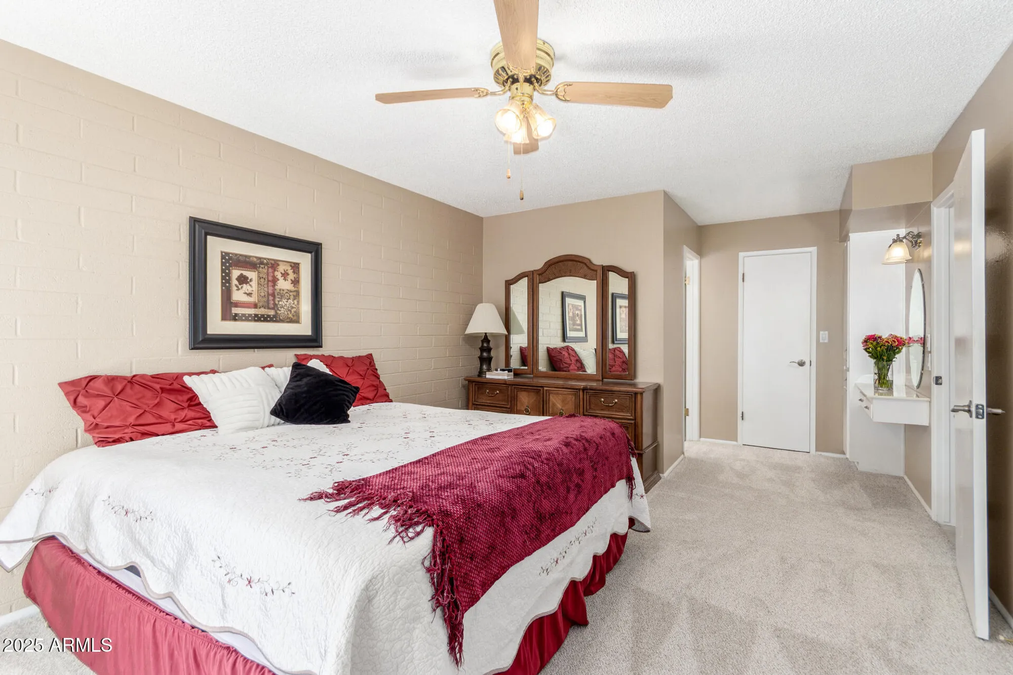 Property Slideshow image 16 of 29 | 10709 w clair dr, Sun City, AZ, 85351