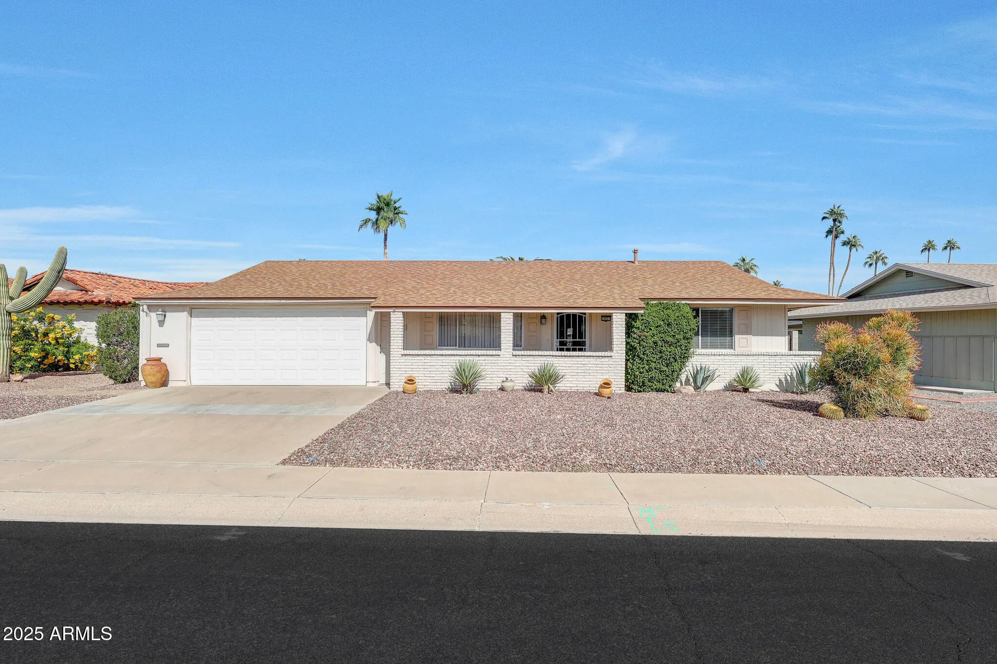 Property Slideshow image 1 of 59 | 10921 w el capitan cir, Sun City, AZ, 85351