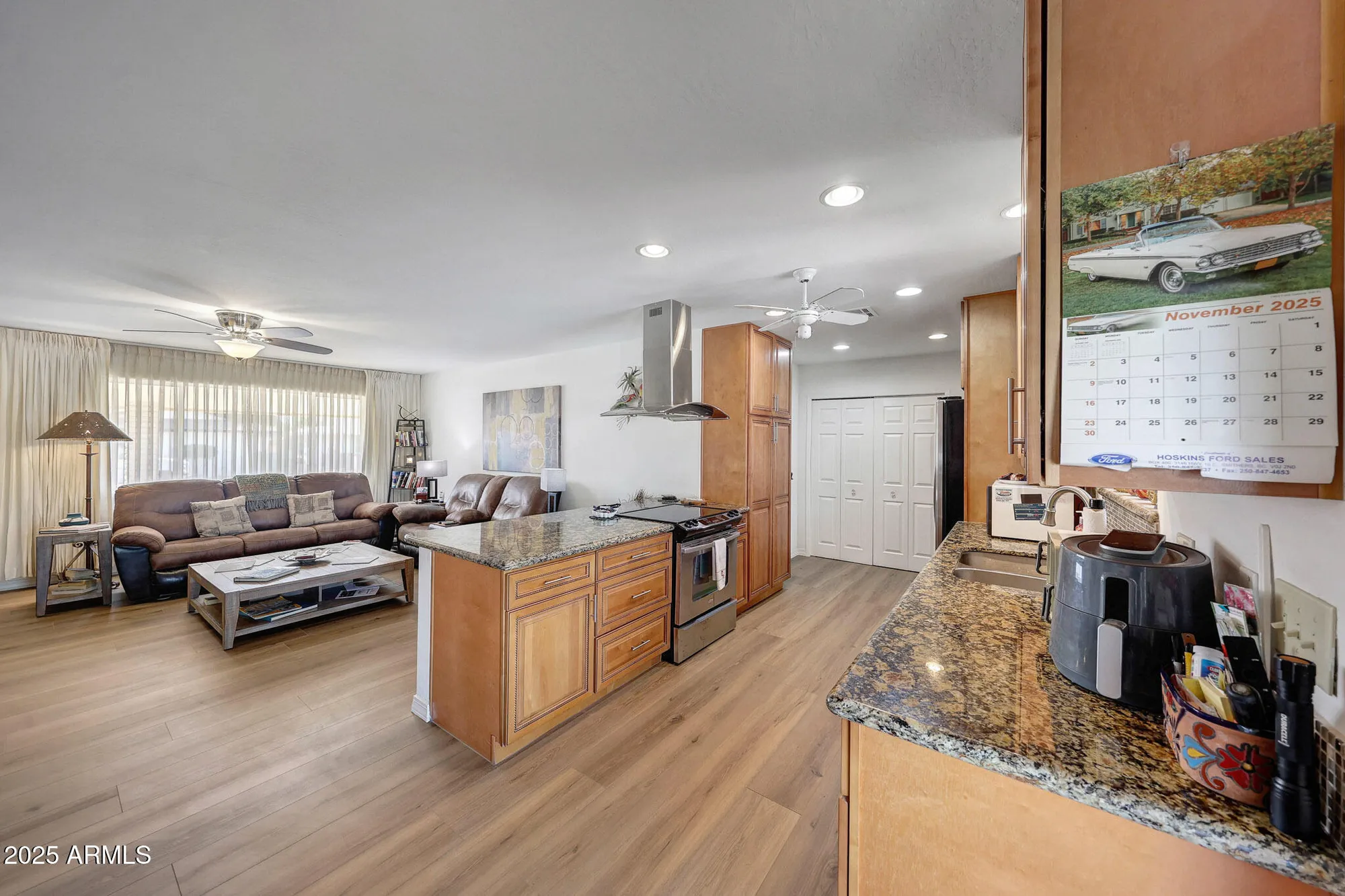 Property Slideshow image 13 of 59 | 10921 w el capitan cir, Sun City, AZ, 85351