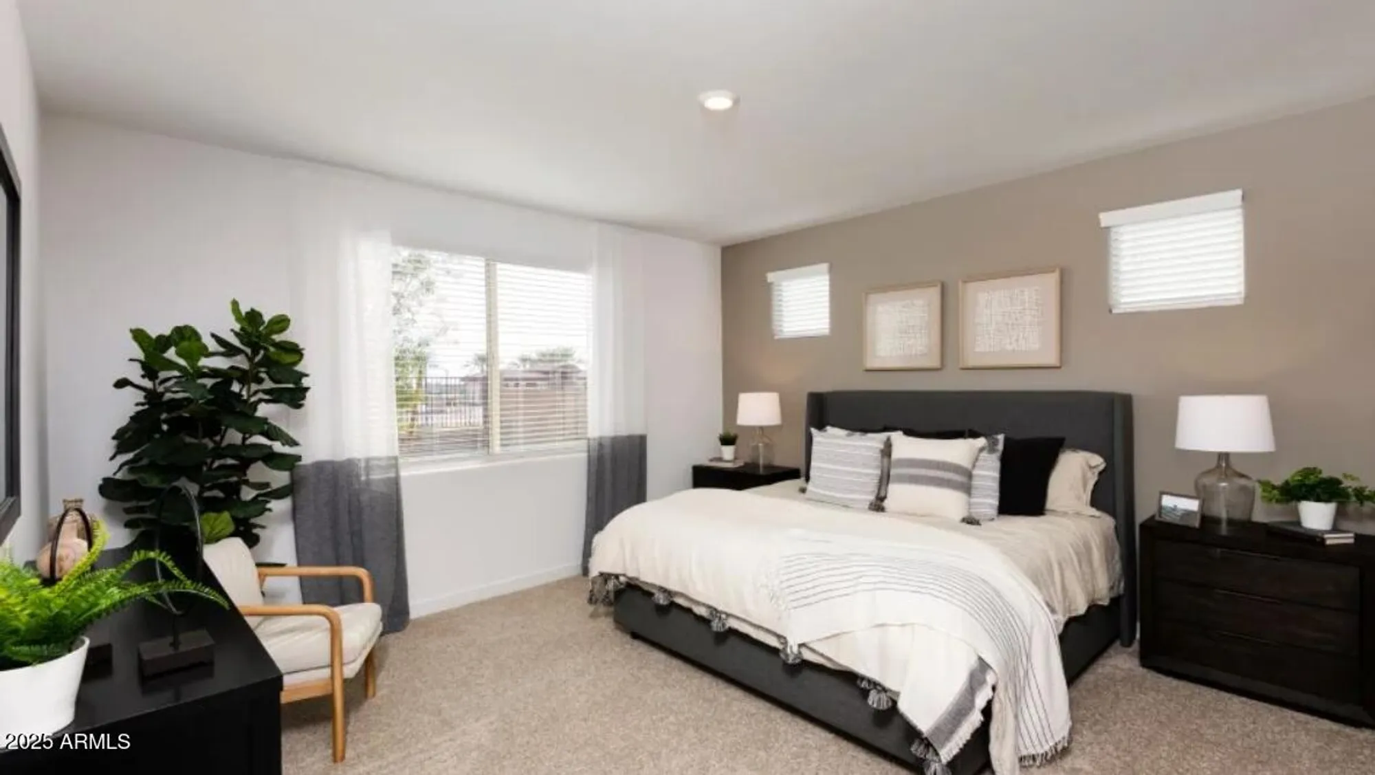 Property Slideshow image 5 of 18 | 25207 n 174th dr, Surprise, AZ, 85387