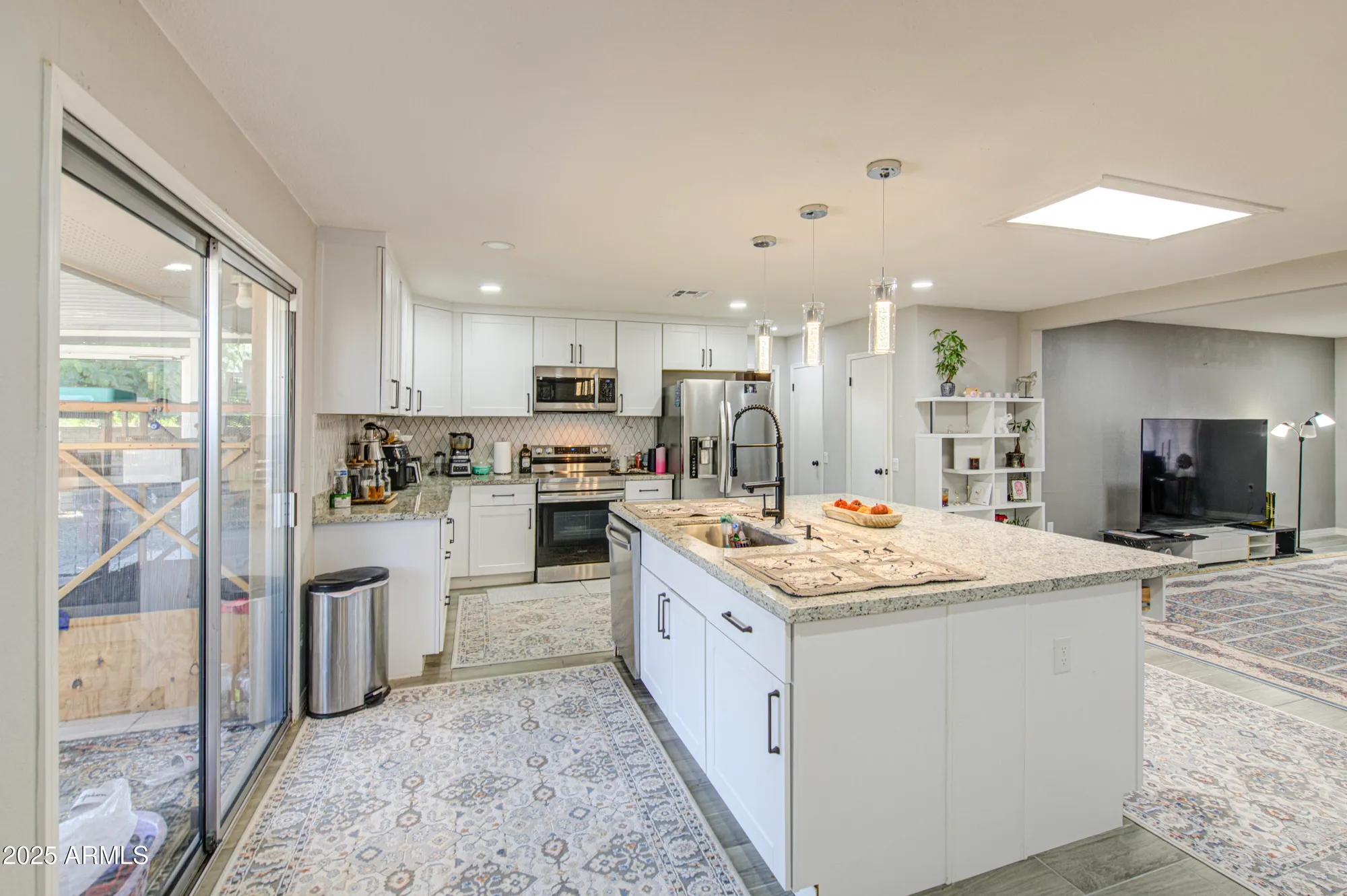 Property Slideshow image 8 of 30 | 12511 w skylark dr, Sun City West, AZ, 85375