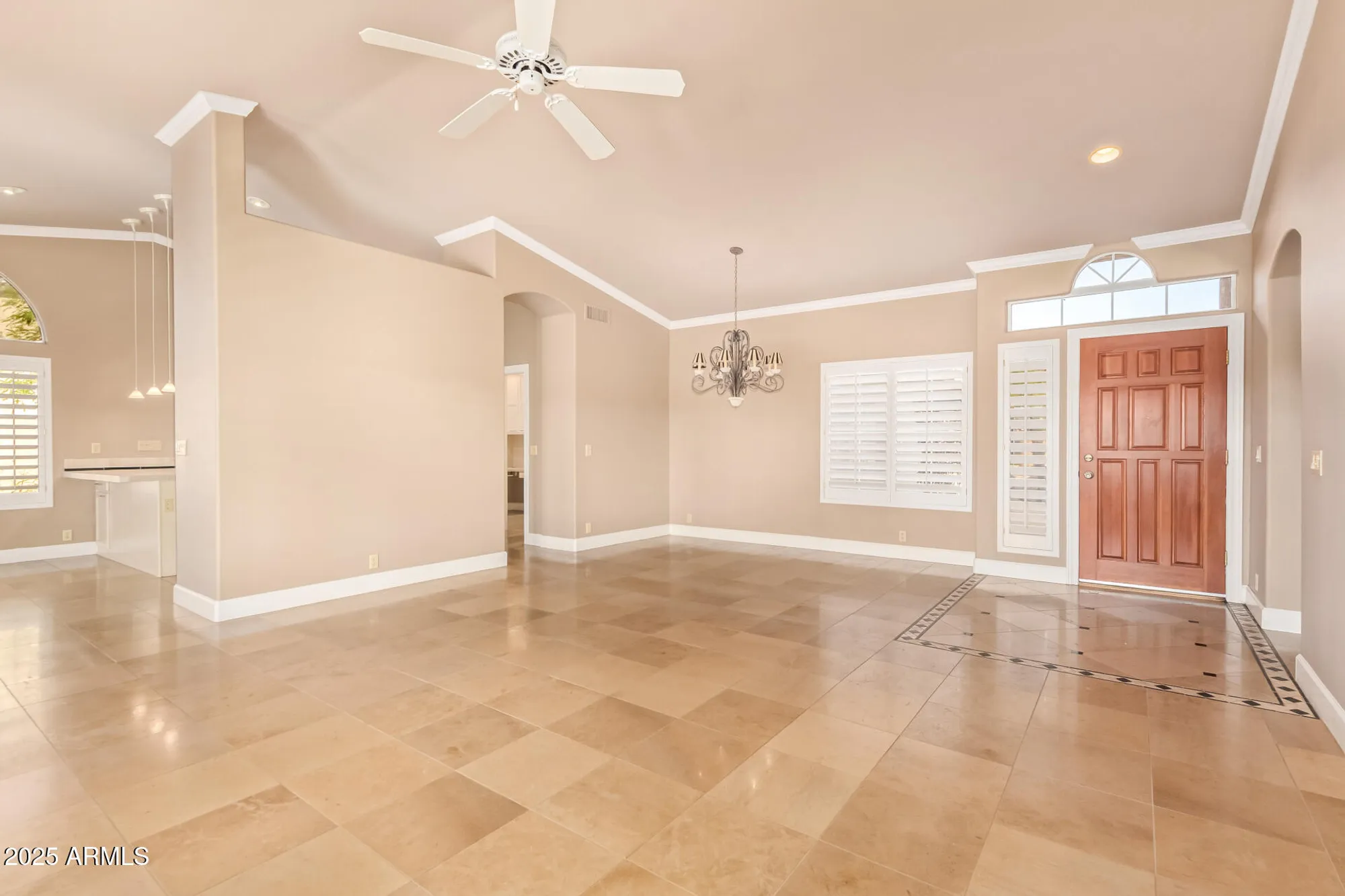 Property Slideshow image 4 of 28 | 8402 w rosemonte dr, Peoria, AZ, 85382