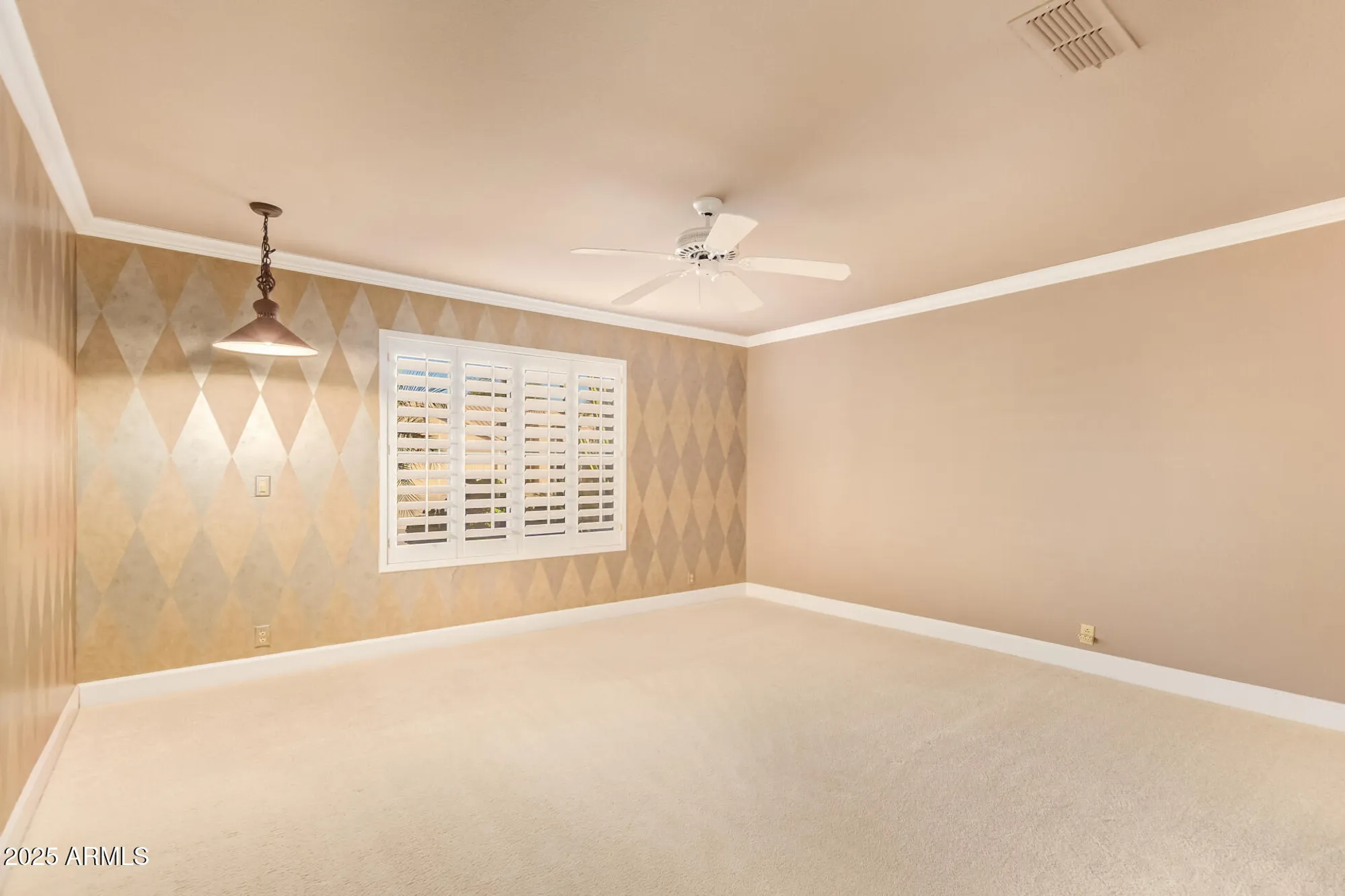 Property Slideshow image 18 of 28 | 8402 w rosemonte dr, Peoria, AZ, 85382