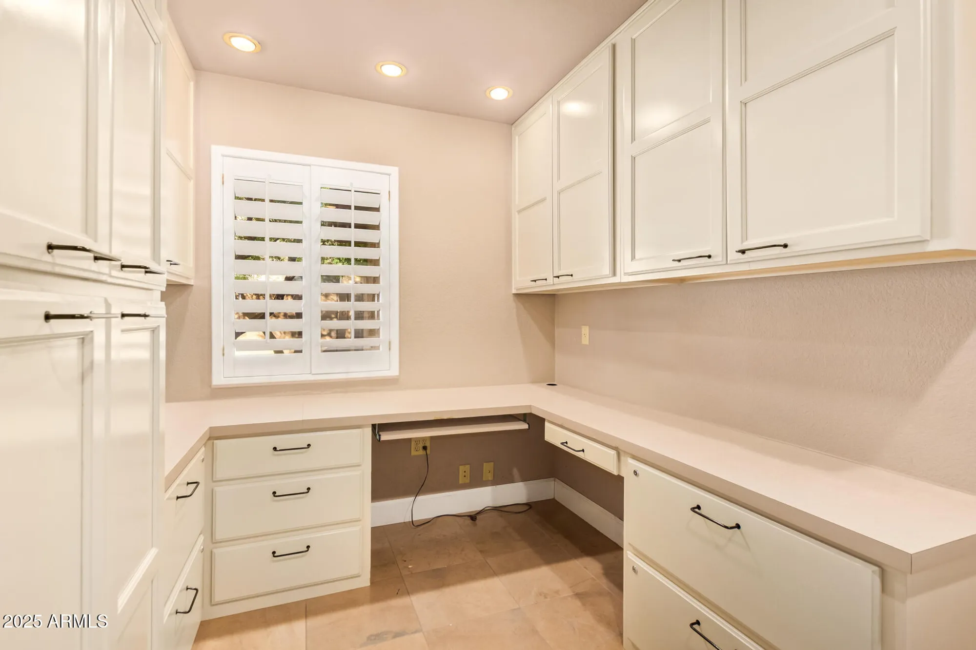 Property Slideshow image 21 of 28 | 8402 w rosemonte dr, Peoria, AZ, 85382