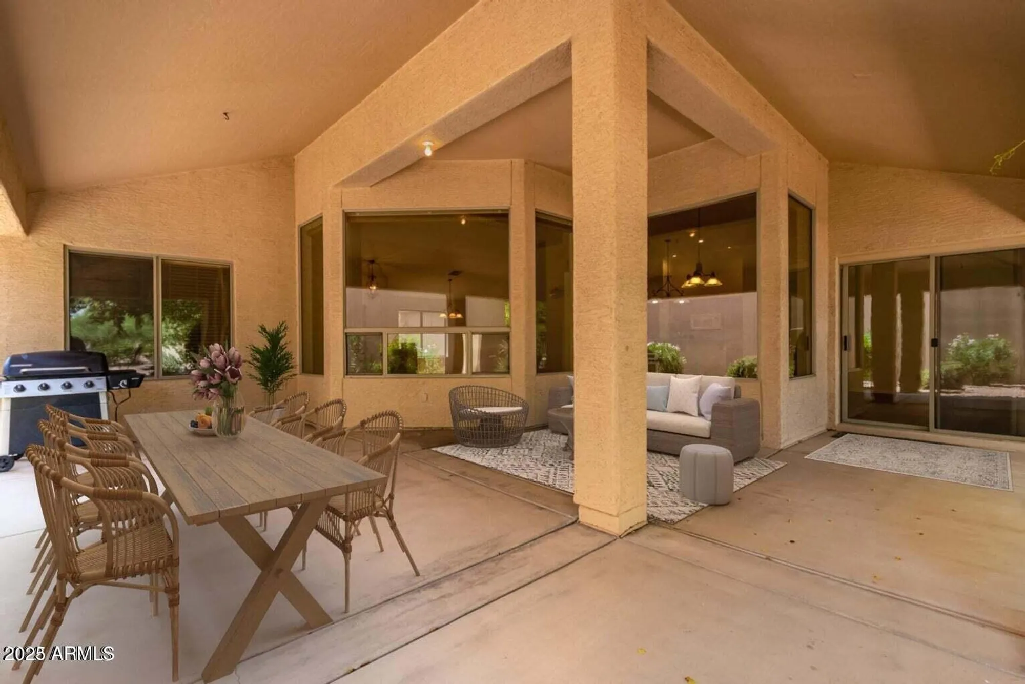 Property Slideshow image 31 of 36 | 9846 e cedar waxwing dr, Sun Lakes, AZ, 85248
