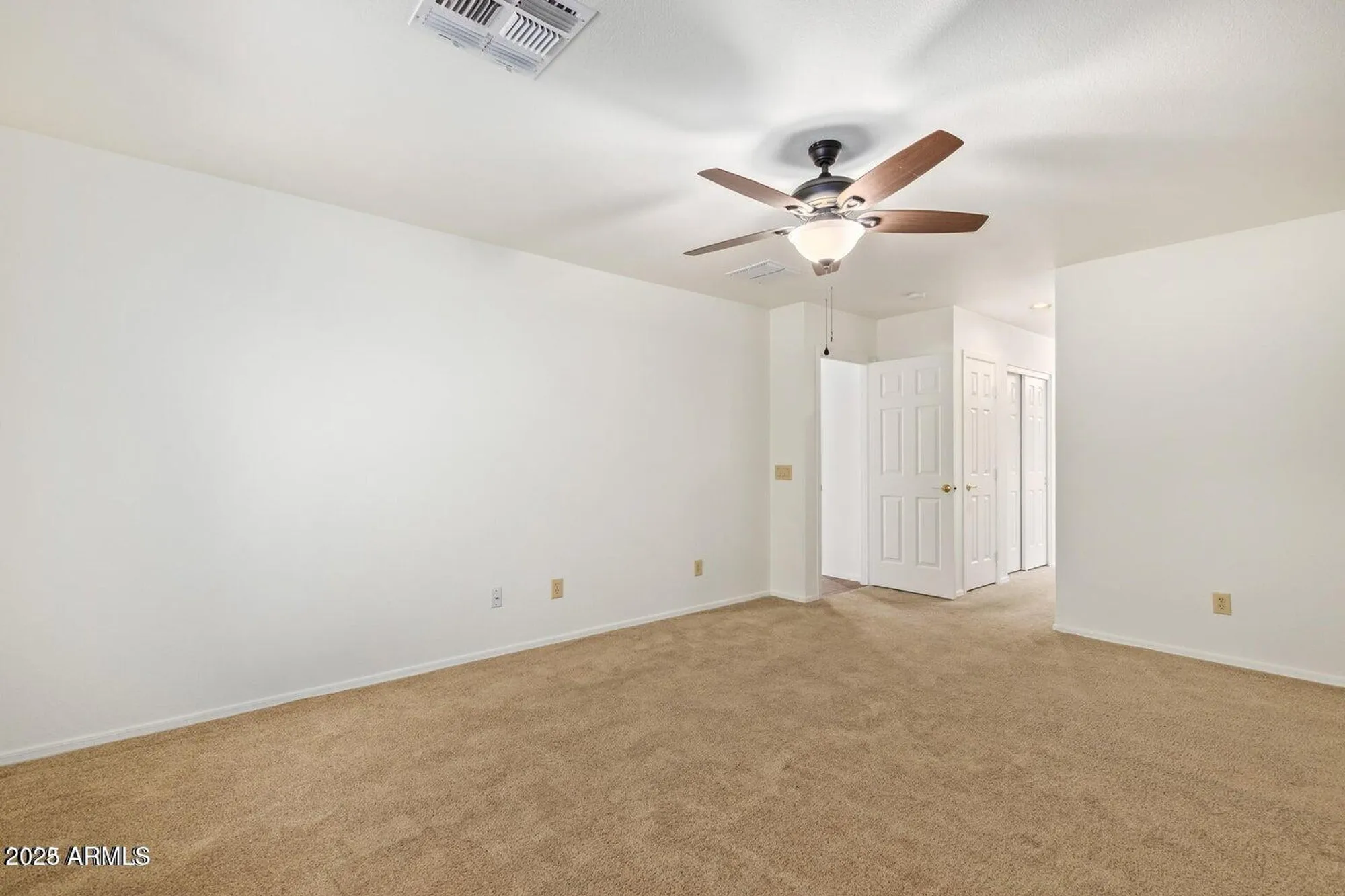 Property Slideshow image 24 of 36 | 9846 e cedar waxwing dr, Sun Lakes, AZ, 85248