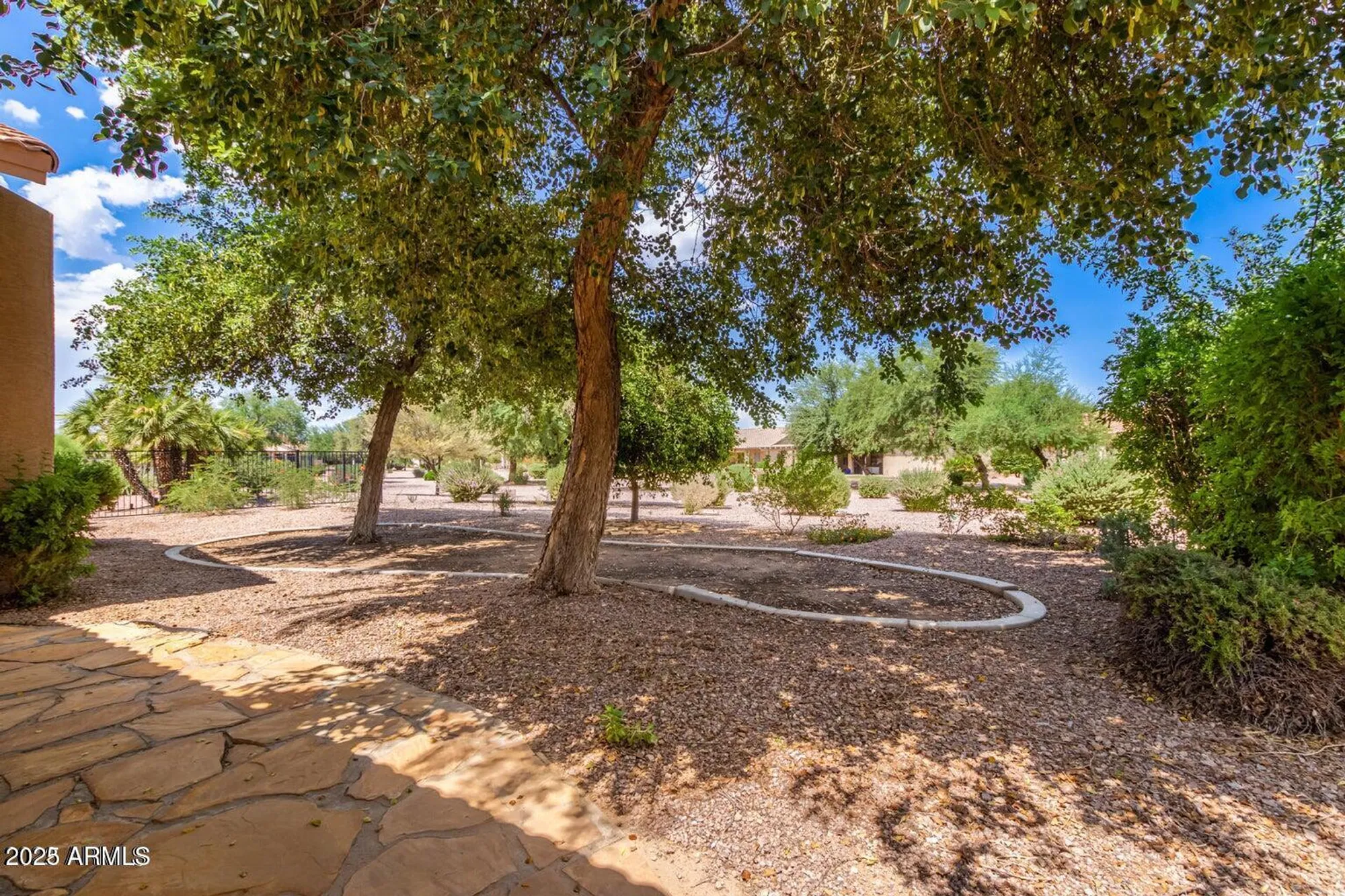 Property Slideshow image 34 of 36 | 9846 e cedar waxwing dr, Sun Lakes, AZ, 85248