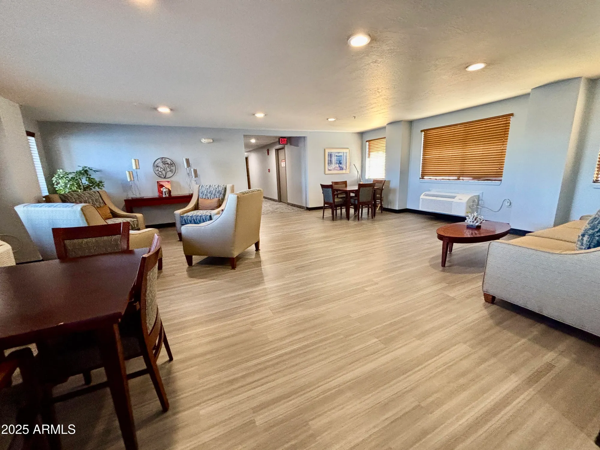 Property Slideshow image 27 of 31 | 10330 w thunderbird blvd b316, Sun City, AZ, 85351