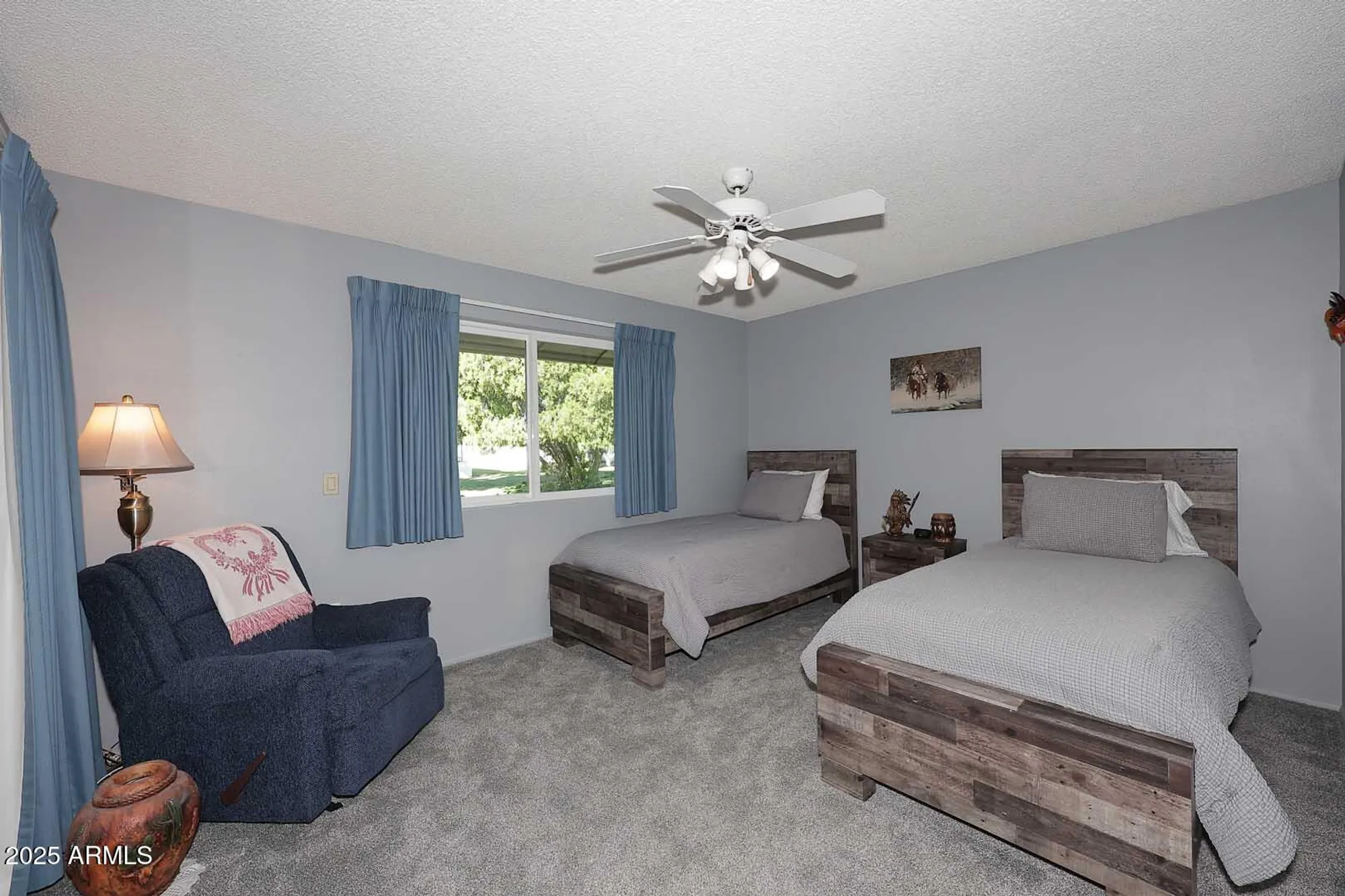 Property Slideshow image 18 of 47 | 10788 w cinnebar ave, Sun City, AZ, 85351