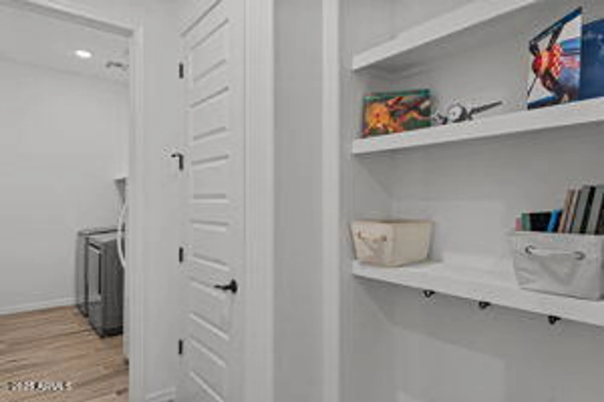 Property Slideshow image 28 of 43 | 13410 w claret cup rd, Peoria, AZ, 85383