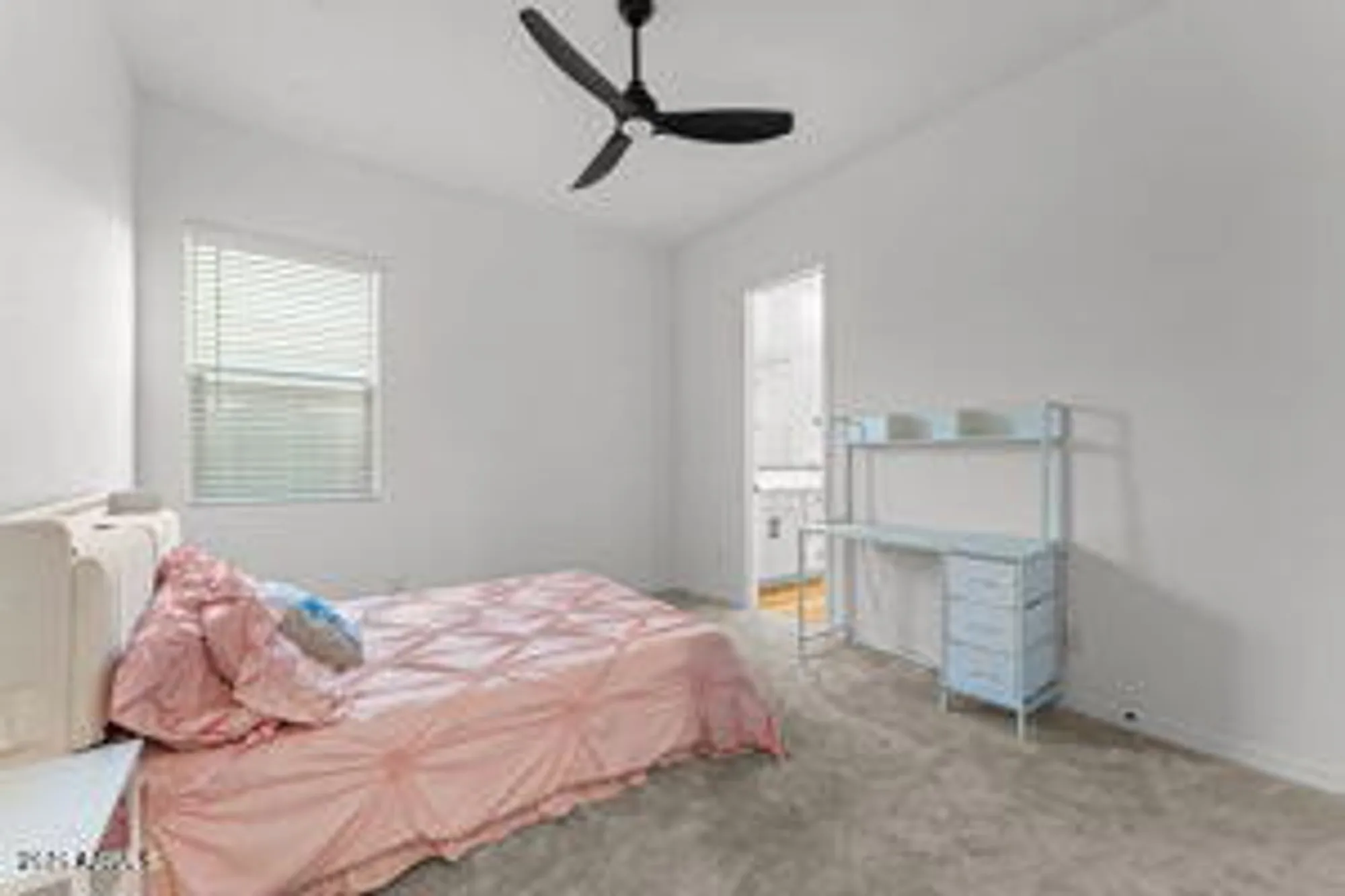 Property Slideshow image 24 of 43 | 13410 w claret cup rd, Peoria, AZ, 85383