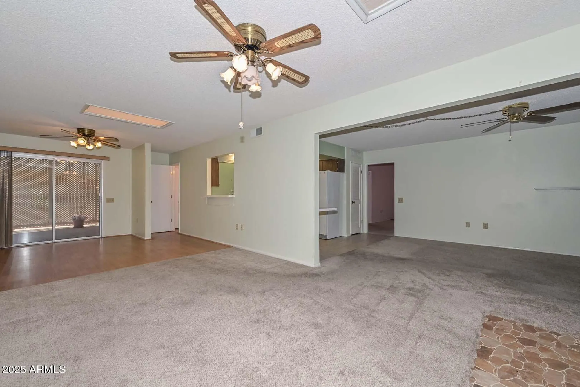 Property Slideshow image 25 of 57 | 9414 w newport dr # 25, Sun City, AZ, 85351