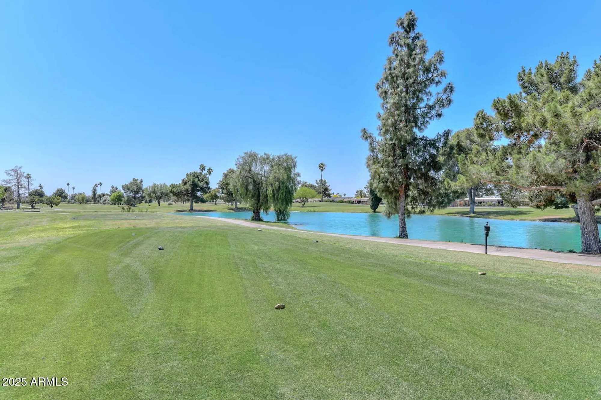 Property Slideshow image 9 of 57 | 9414 w newport dr # 25, Sun City, AZ, 85351