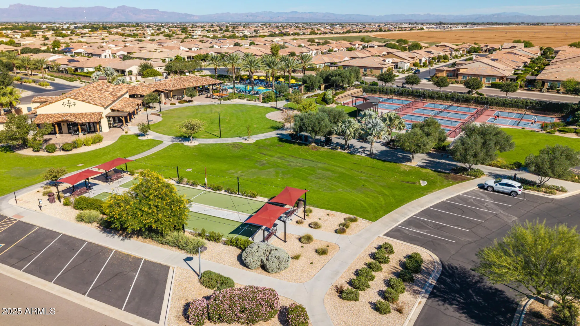 Property Slideshow image 46 of 48 | 724 e snowy farm dr, Queen Creek, AZ, 85140