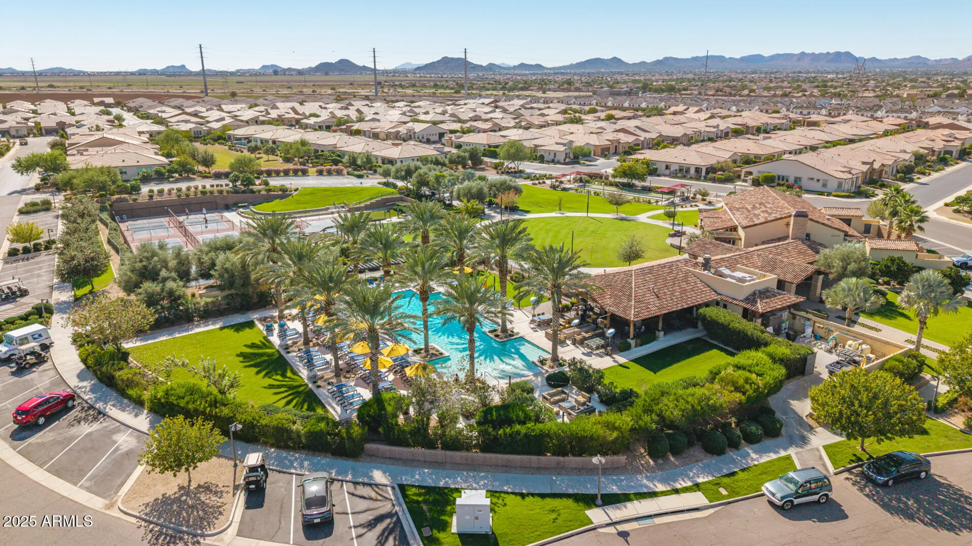 Property Slideshow image 47 of 48 | 724 e snowy farm dr, Queen Creek, AZ, 85140