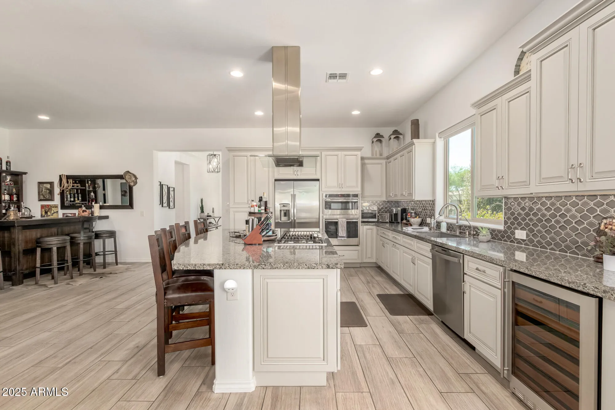 Property Slideshow image 19 of 48 | 724 e snowy farm dr, Queen Creek, AZ, 85140