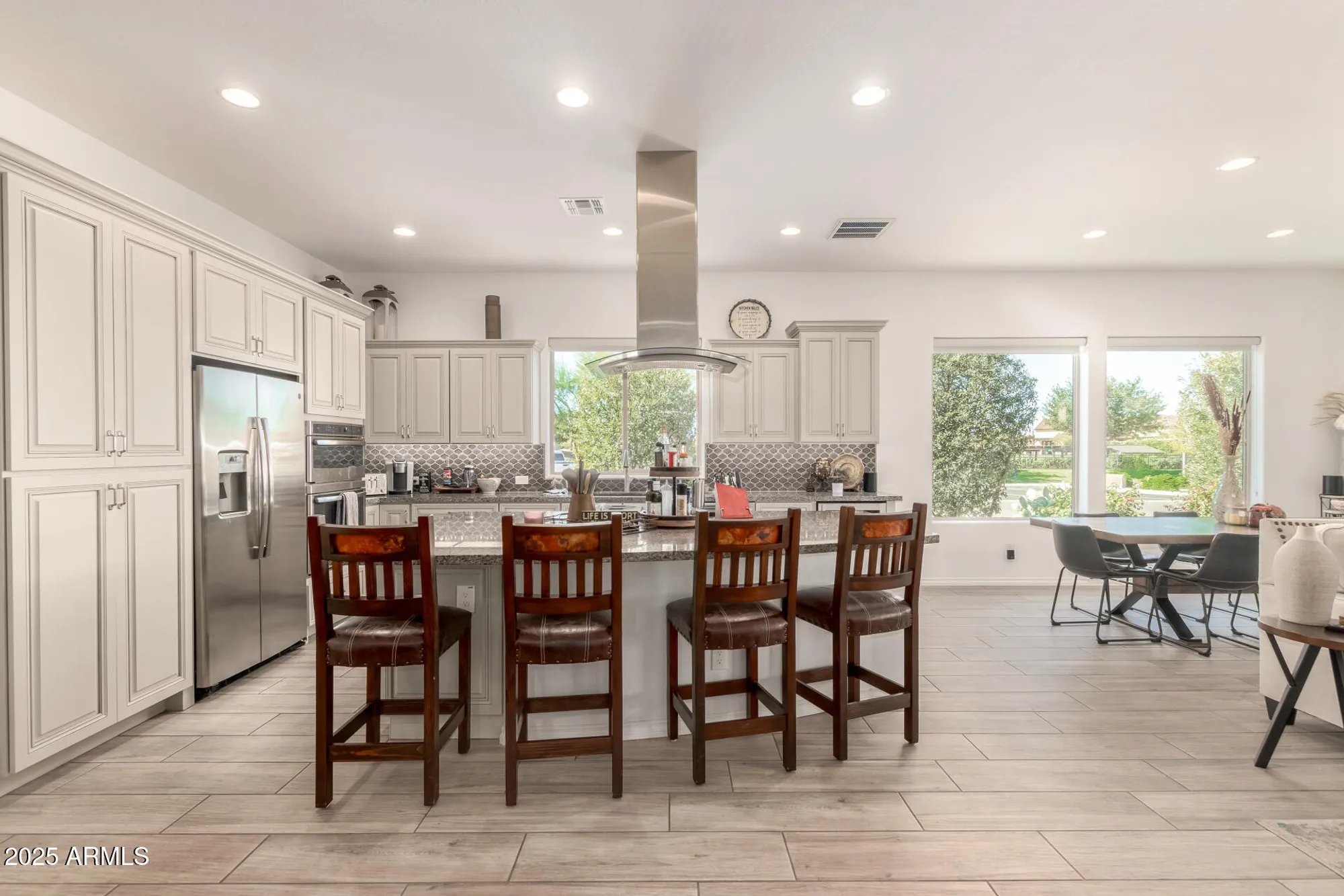 Property Slideshow image 18 of 48 | 724 e snowy farm dr, Queen Creek, AZ, 85140