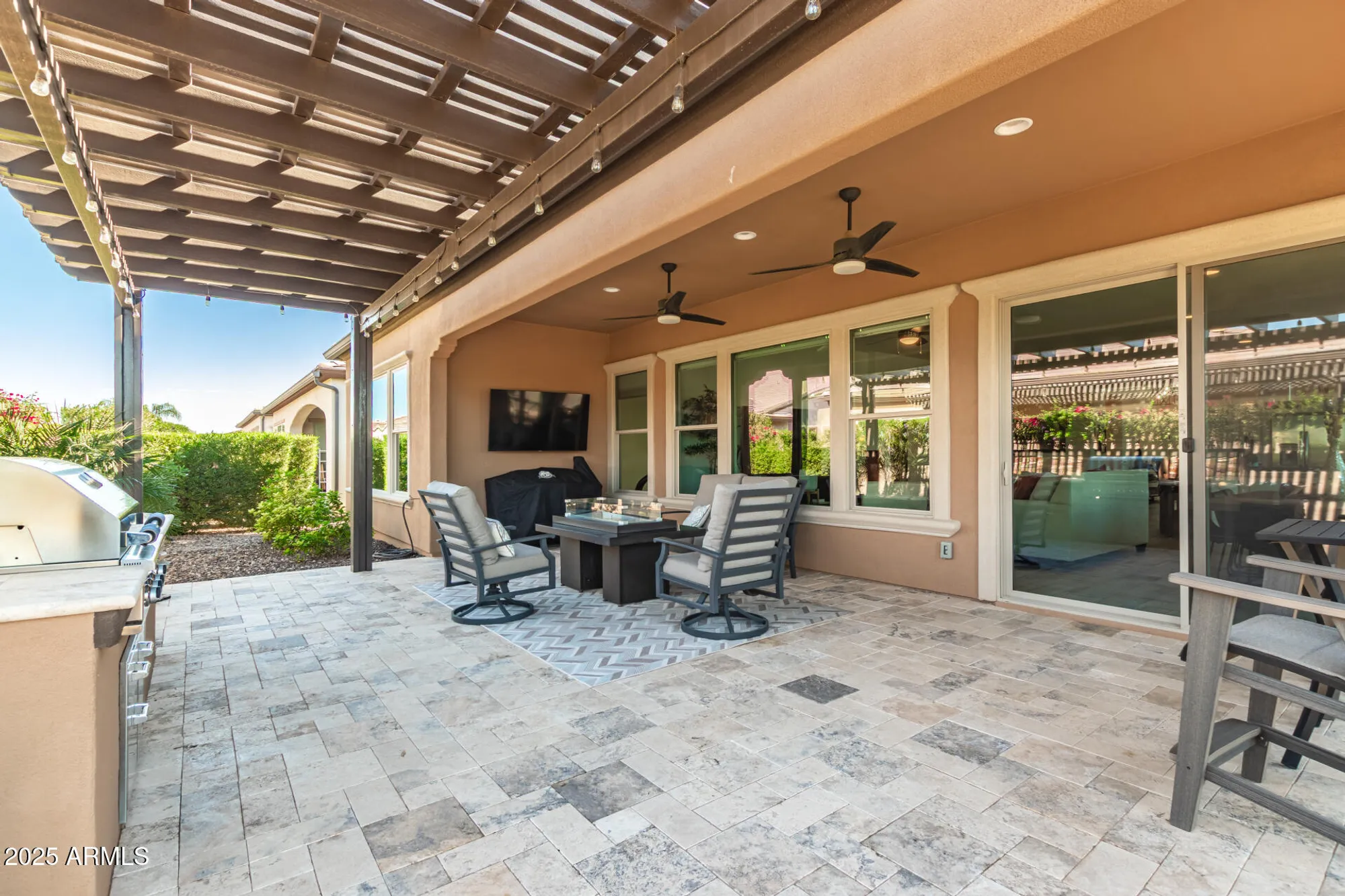 Property Slideshow image 32 of 48 | 724 e snowy farm dr, Queen Creek, AZ, 85140