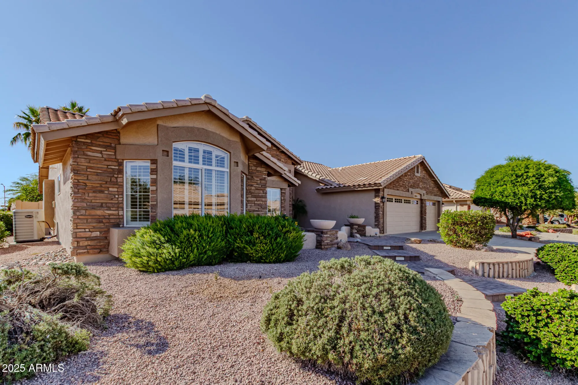 Property Slideshow image 2 of 53 | 19840 n 85th dr, Peoria, AZ, 85382
