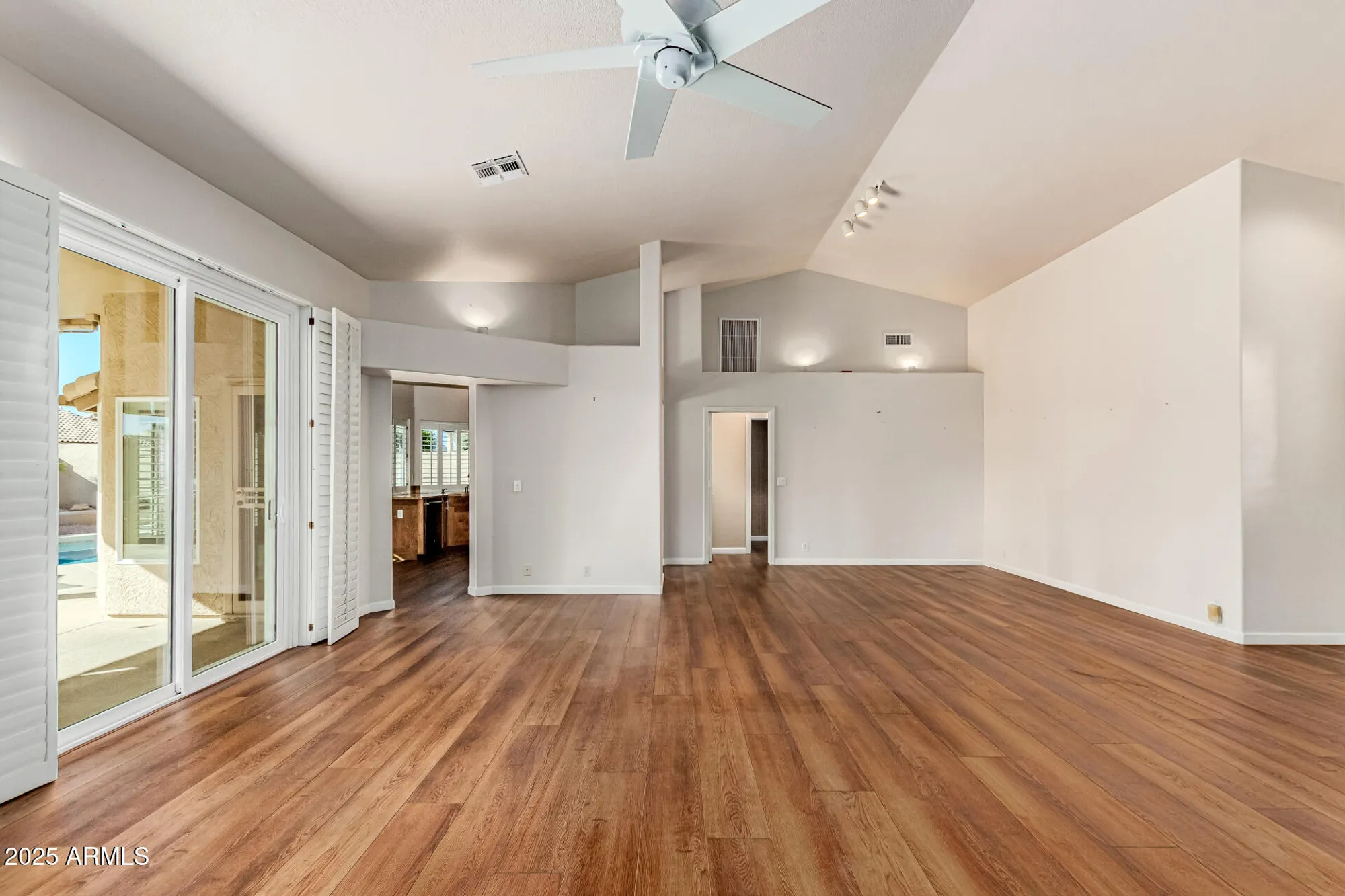 Property Slideshow image 44 of 53 | 19840 n 85th dr, Peoria, AZ, 85382