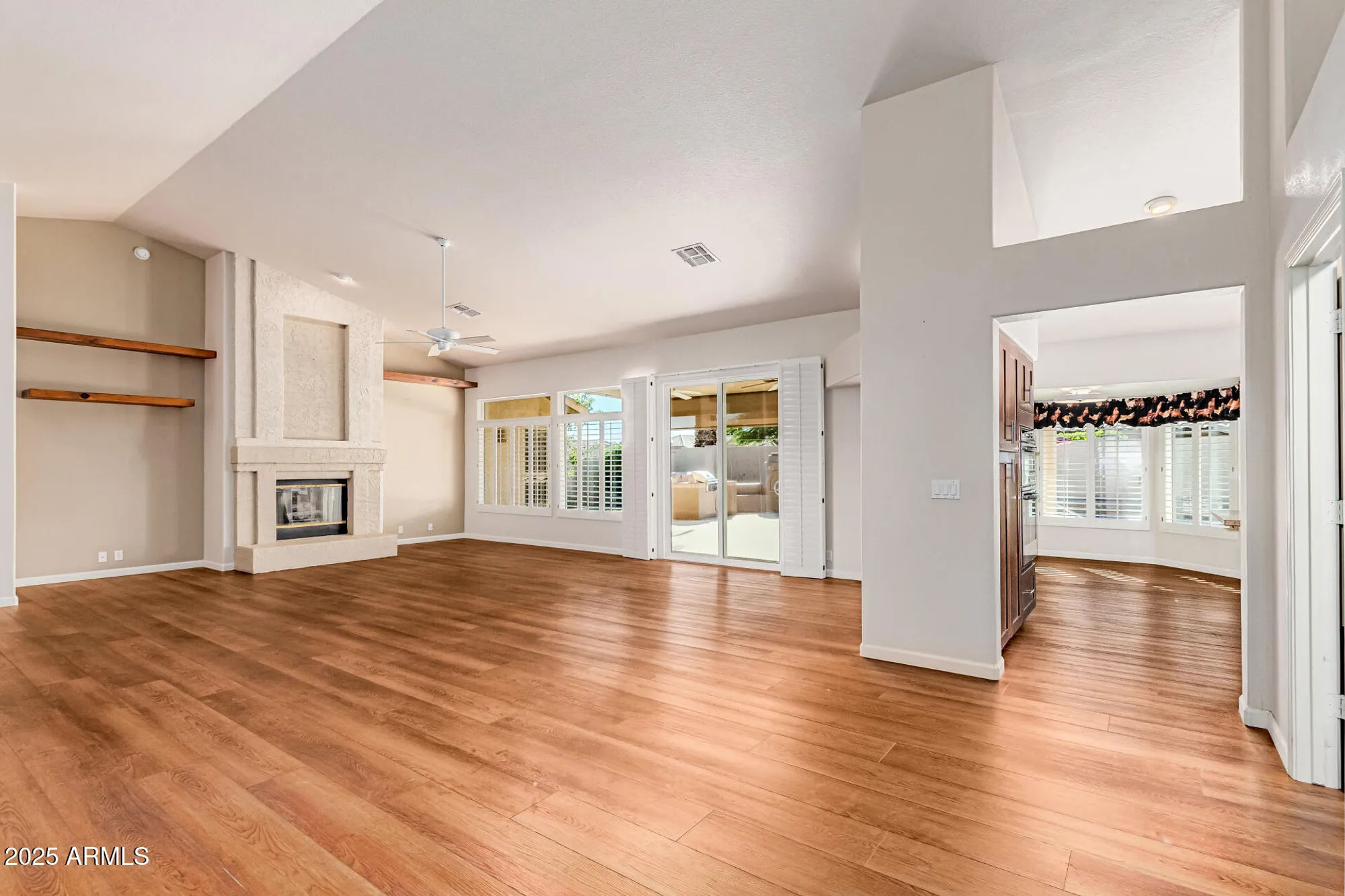 Property Slideshow image 9 of 53 | 19840 n 85th dr, Peoria, AZ, 85382