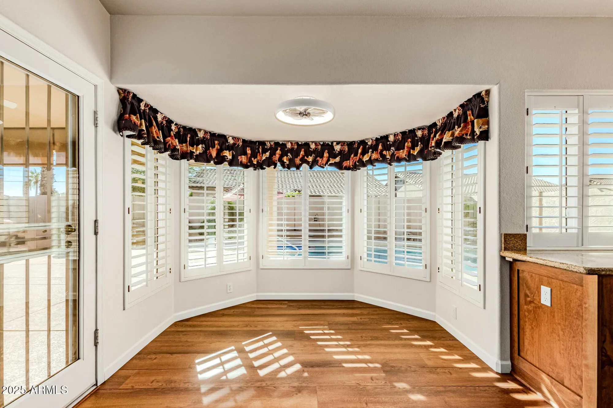 Property Slideshow image 12 of 53 | 19840 n 85th dr, Peoria, AZ, 85382