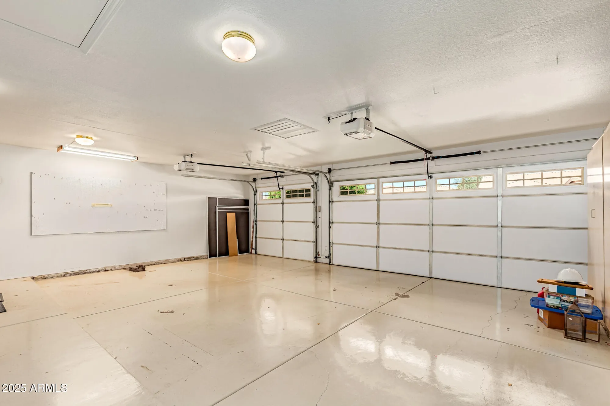 Property Slideshow image 34 of 53 | 19840 n 85th dr, Peoria, AZ, 85382