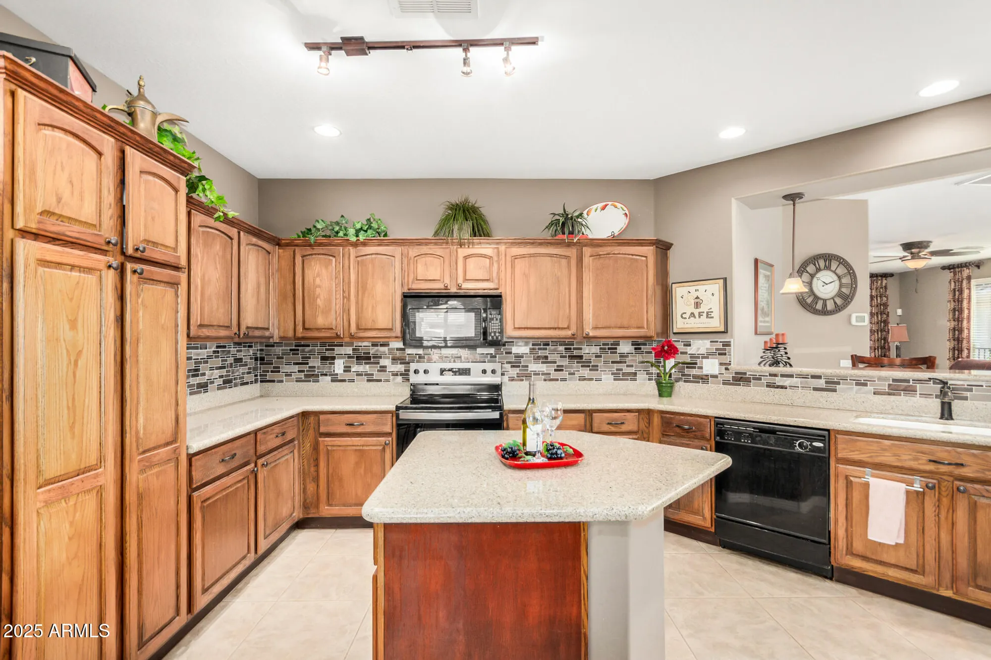 Property Slideshow image 20 of 36 | 867 s 229th dr, Buckeye, AZ, 85326