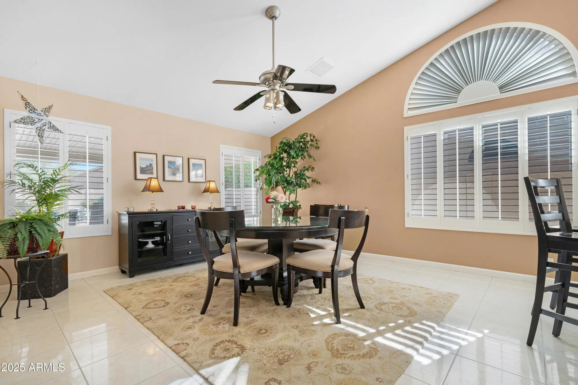 Property Slideshow image 15 of 44 | 20131 n 92nd ave, Peoria, AZ, 85382