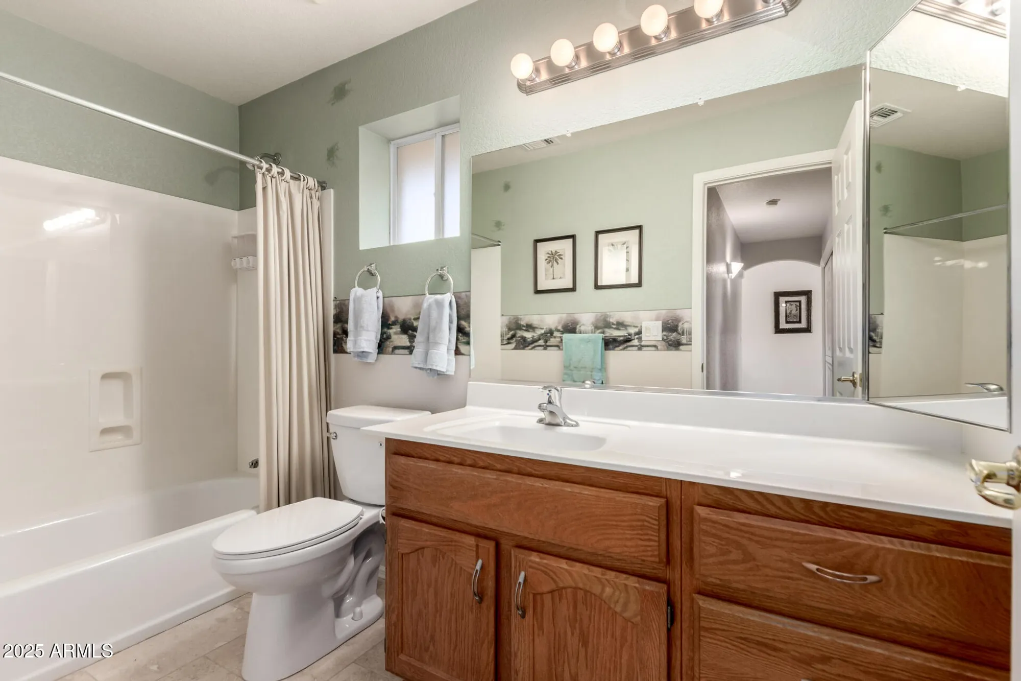 Property Slideshow image 23 of 32 | 11333 e keats ave, Mesa, AZ, 85209