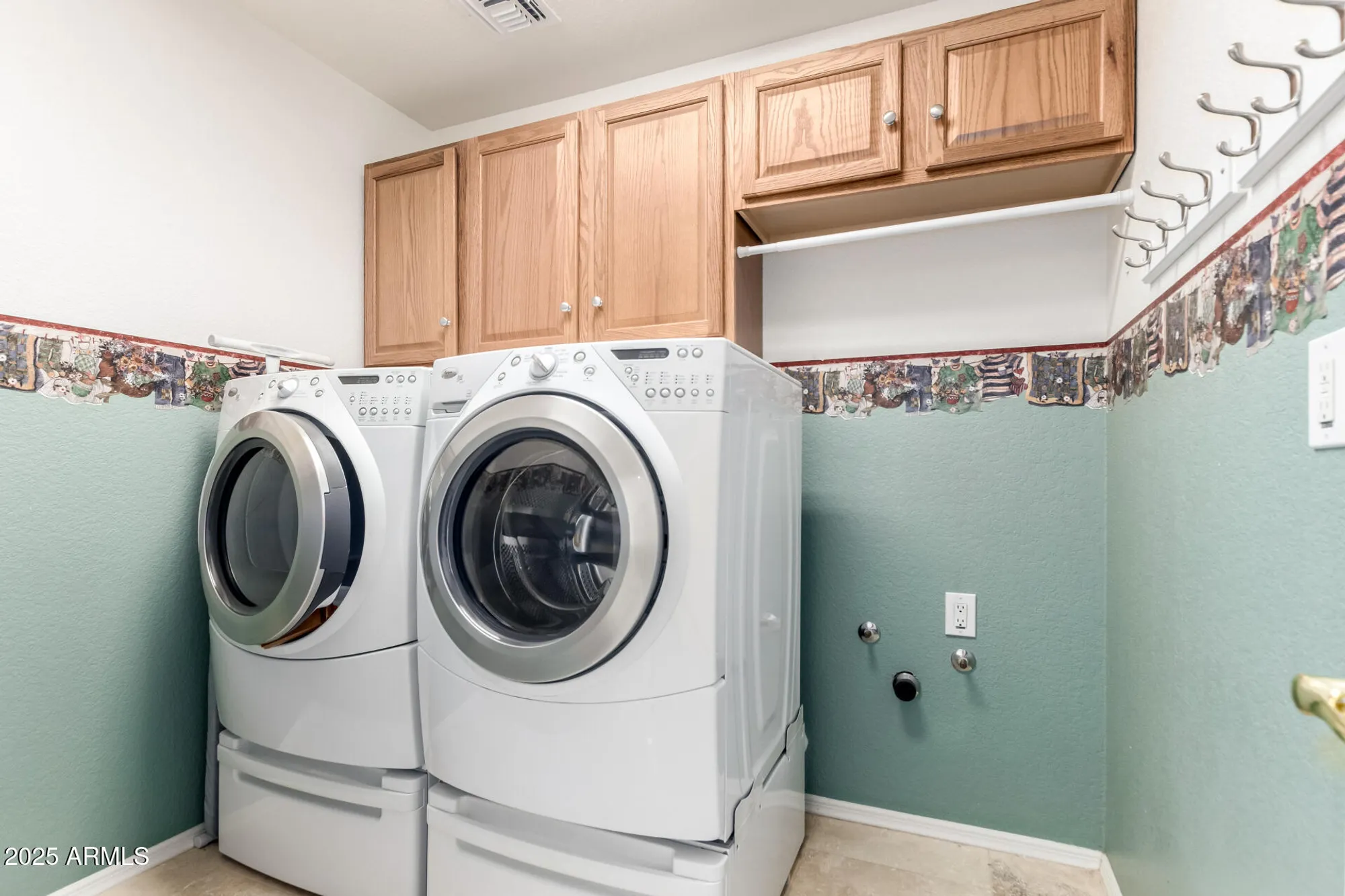 Property Slideshow image 26 of 32 | 11333 e keats ave, Mesa, AZ, 85209