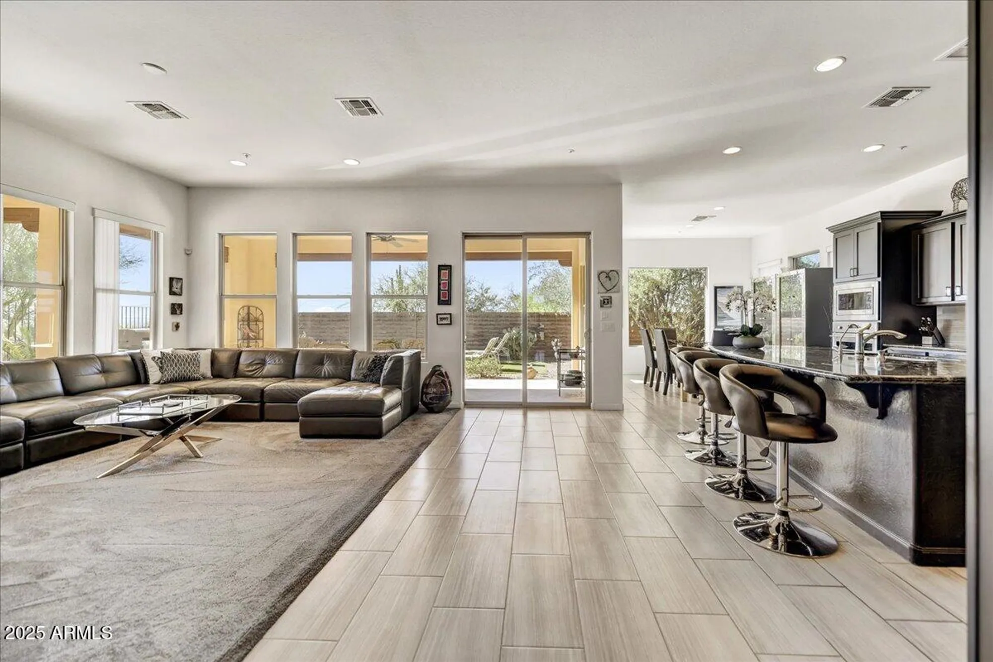 Property Slideshow image 8 of 67 | 17943 e silver sage ln, Rio Verde, AZ, 85263