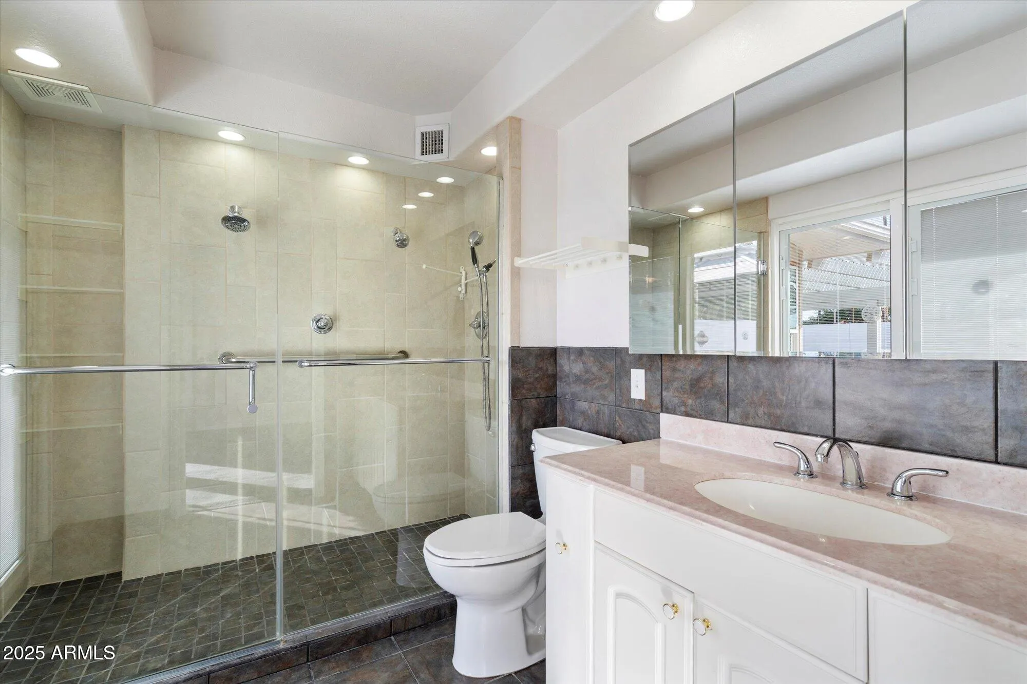 Property Slideshow image 20 of 31 | 13637 w pyracantha dr, Sun City West, AZ, 85375