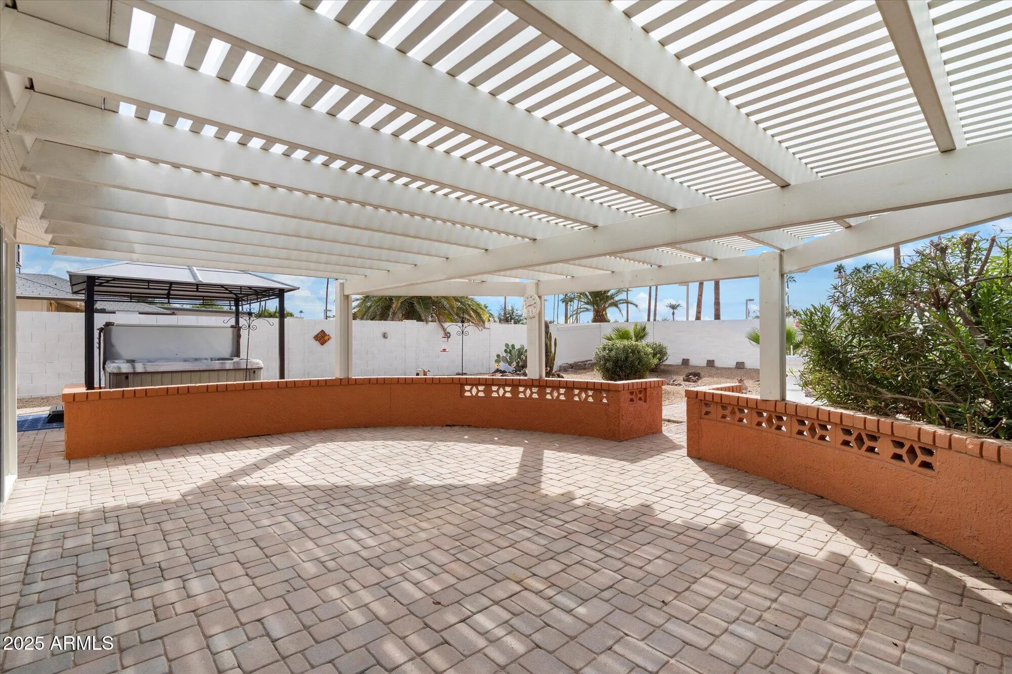 Property Slideshow image 21 of 31 | 13637 w pyracantha dr, Sun City West, AZ, 85375