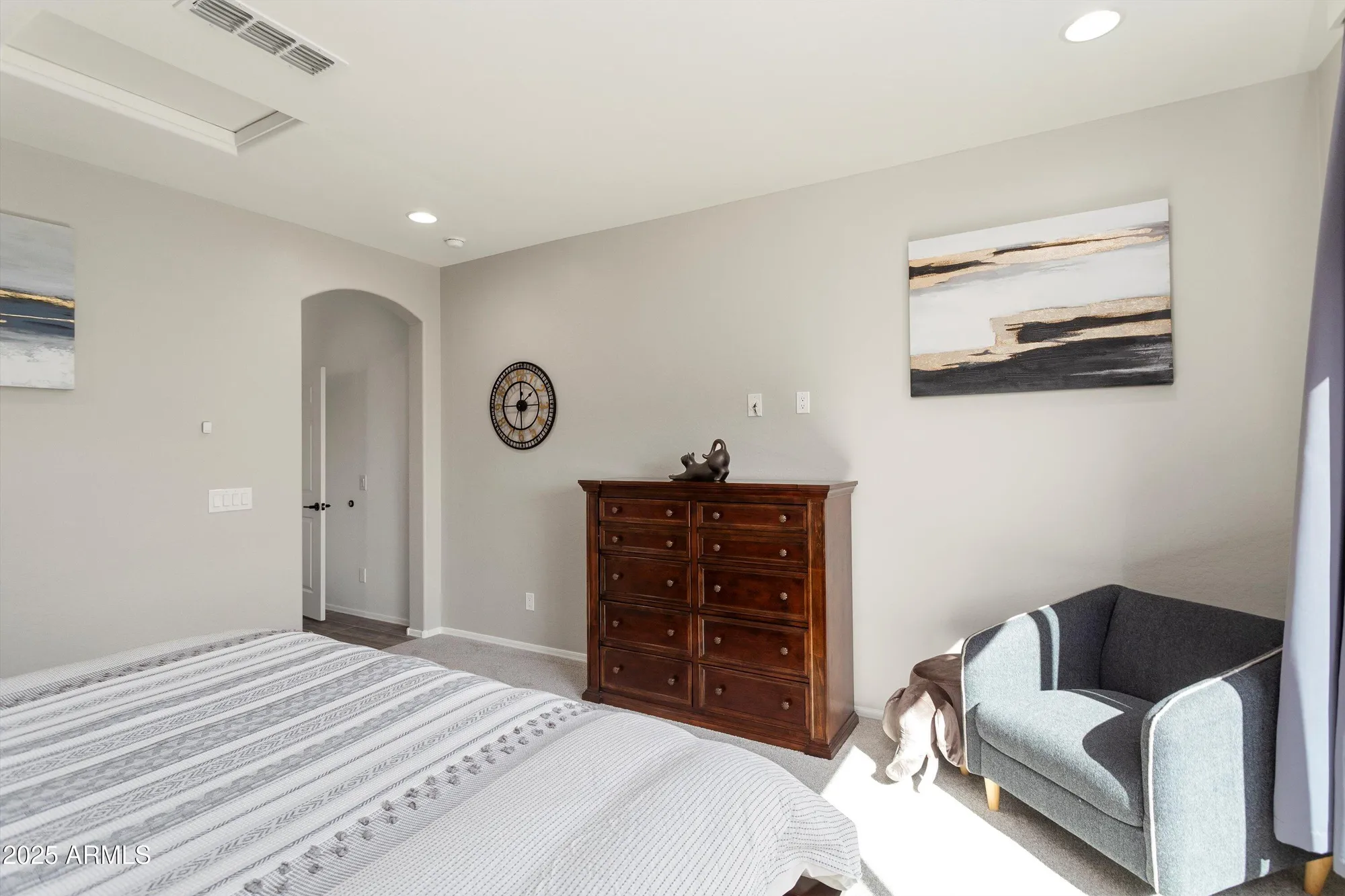 Property Slideshow image 19 of 42 | 27375 w wahalla ln, Buckeye, AZ, 85396