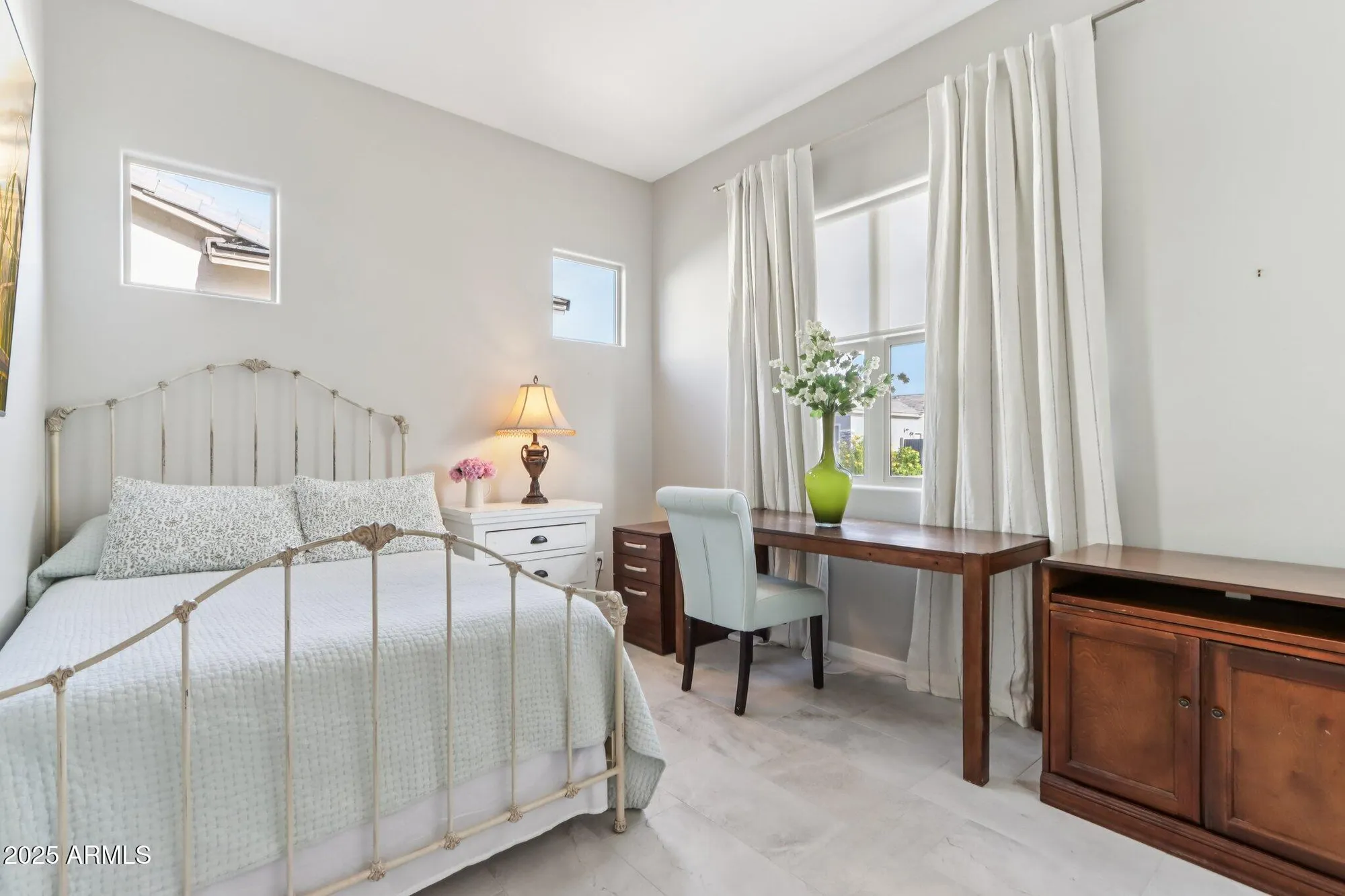 Property Slideshow image 18 of 33 | 15916 s 177th dr, Goodyear, AZ, 85338