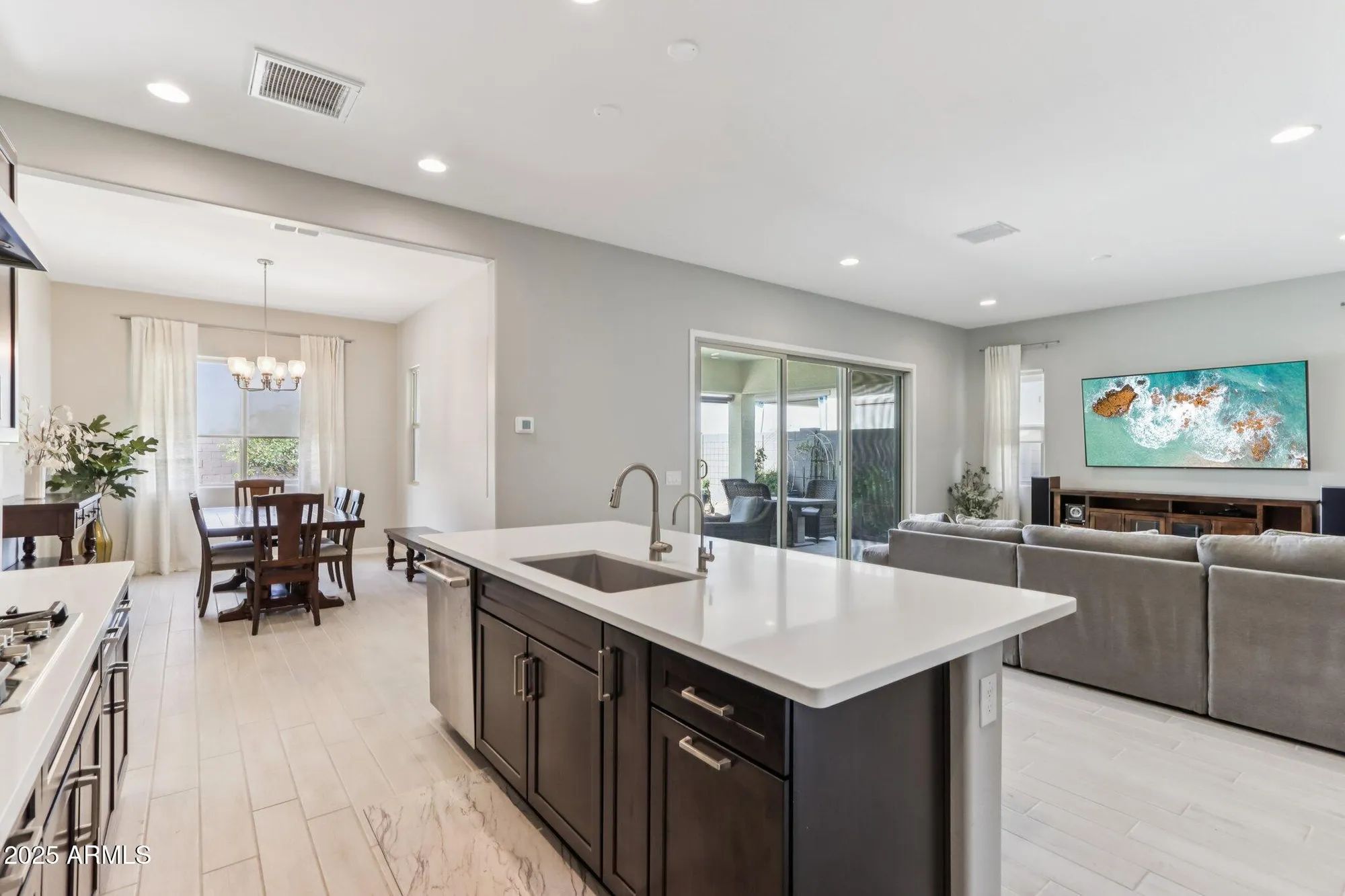 Property Slideshow image 10 of 33 | 15916 s 177th dr, Goodyear, AZ, 85338