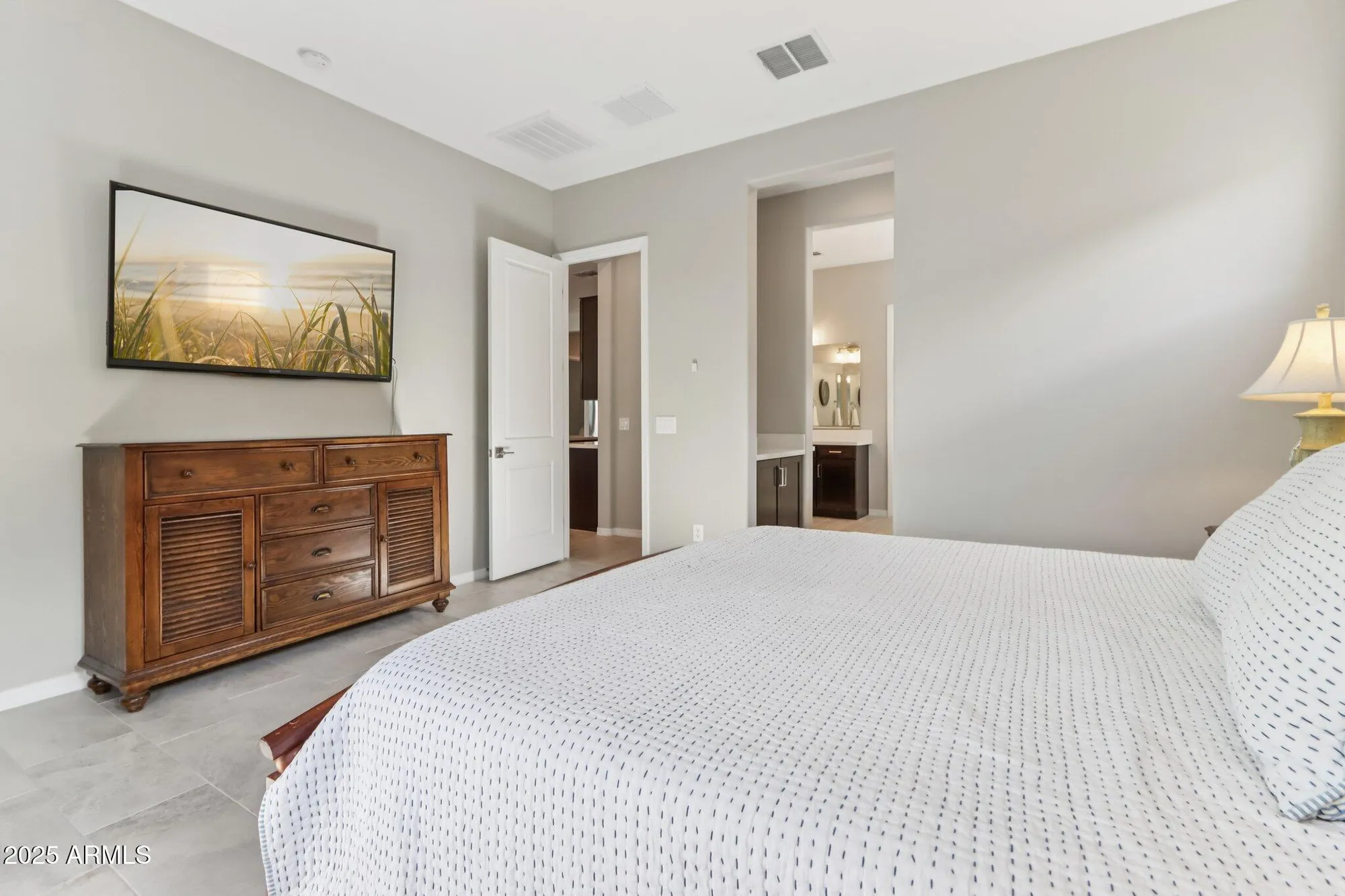 Property Slideshow image 14 of 33 | 15916 s 177th dr, Goodyear, AZ, 85338