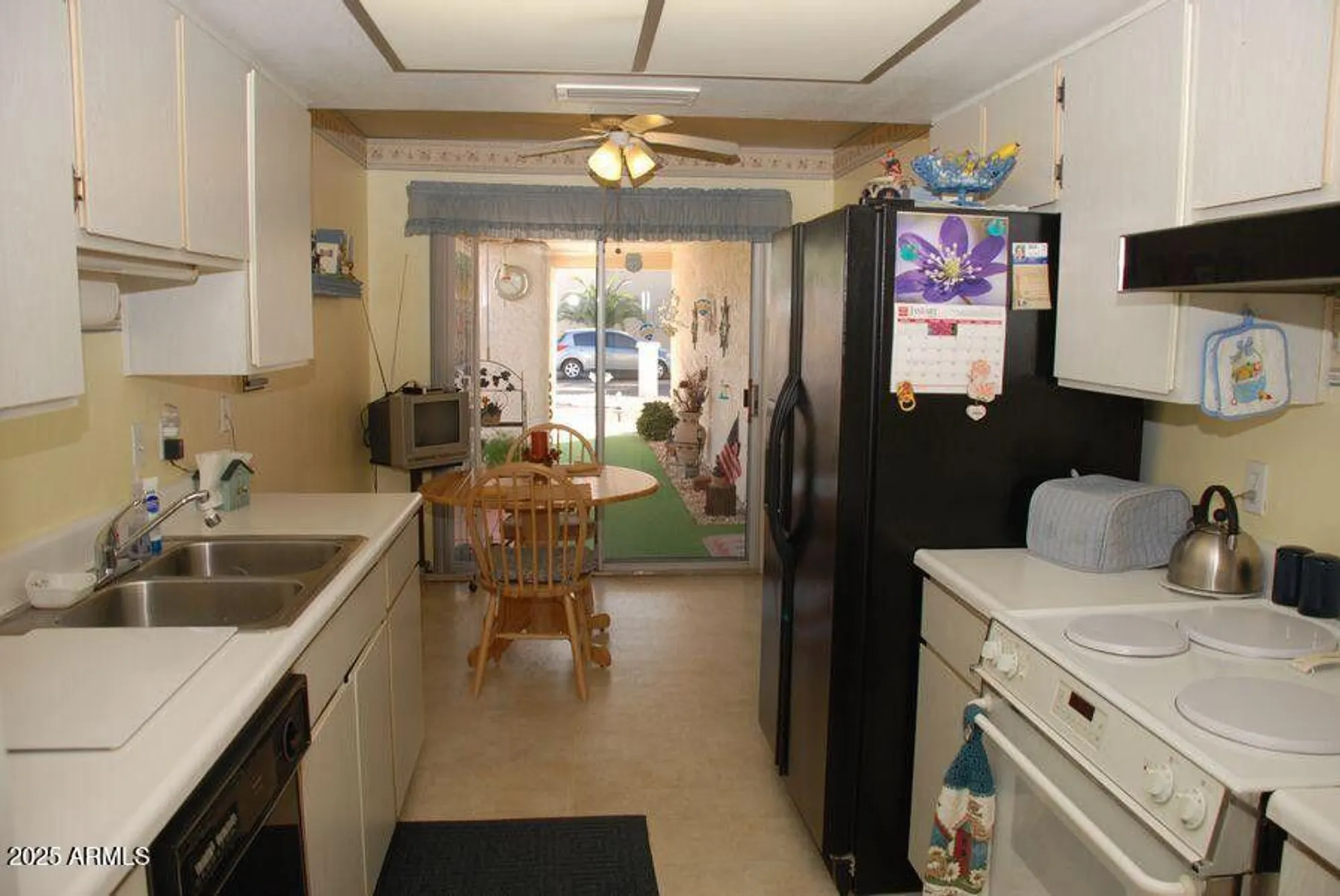 Property Slideshow image 9 of 11 | 25408 s kansas ave, Sun Lakes, AZ, 85248