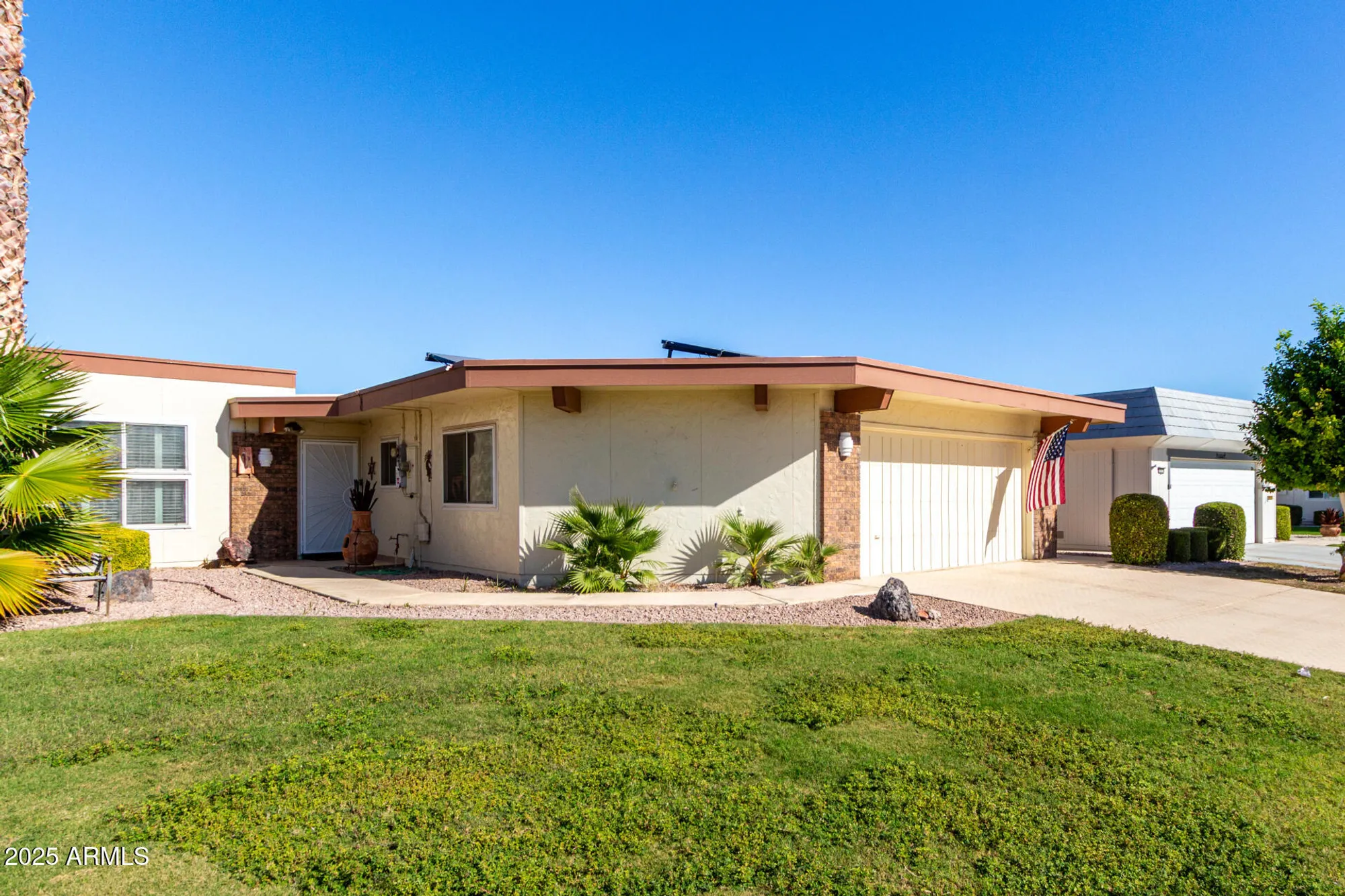 Property Slideshow image 5 of 32 | 10544 w pineaire dr, Sun City, AZ, 85351