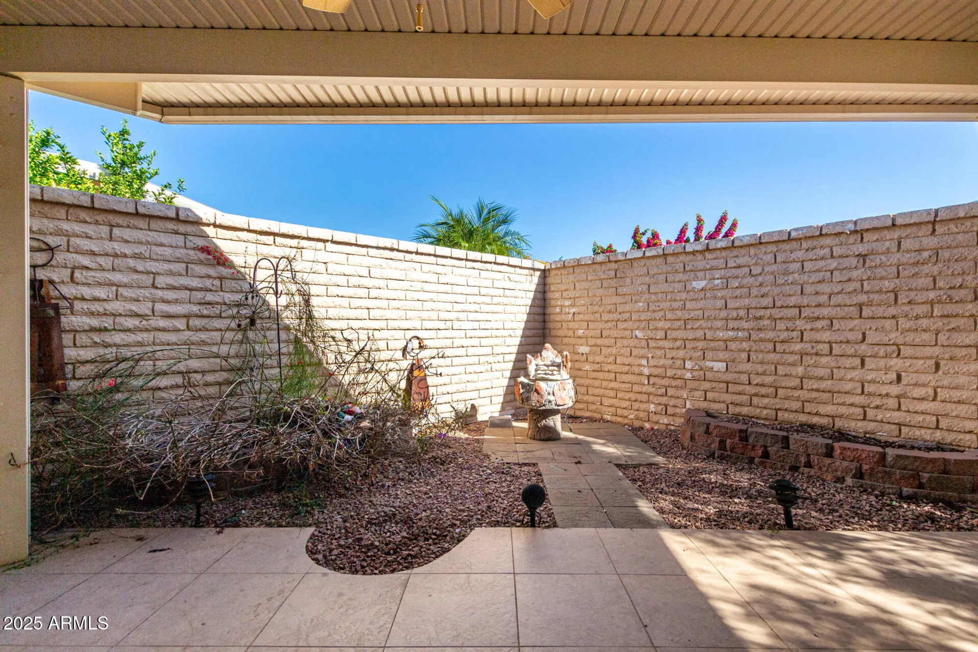 Property Slideshow image 30 of 32 | 10544 w pineaire dr, Sun City, AZ, 85351