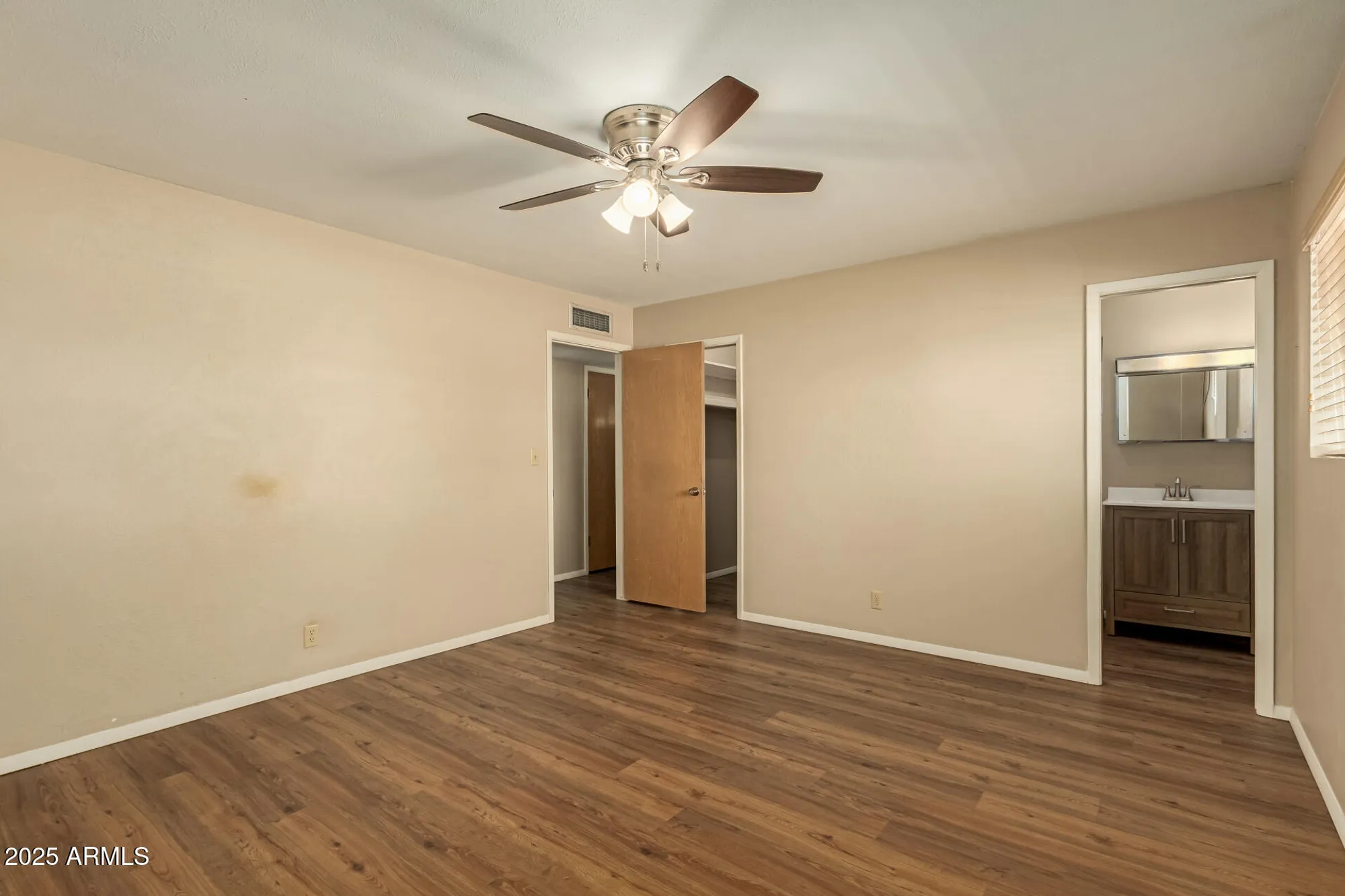 Property Slideshow image 20 of 32 | 5251 e adobe rd, Mesa, AZ, 85205