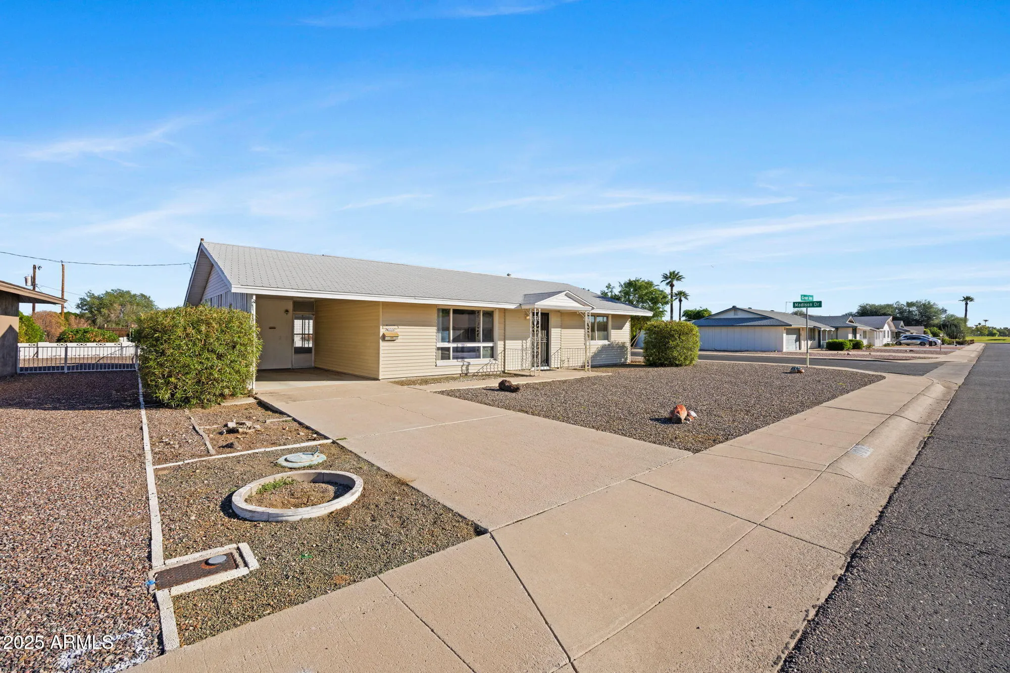 Property Slideshow image 2 of 43 | 11002 w greer ave, Sun City, AZ, 85351