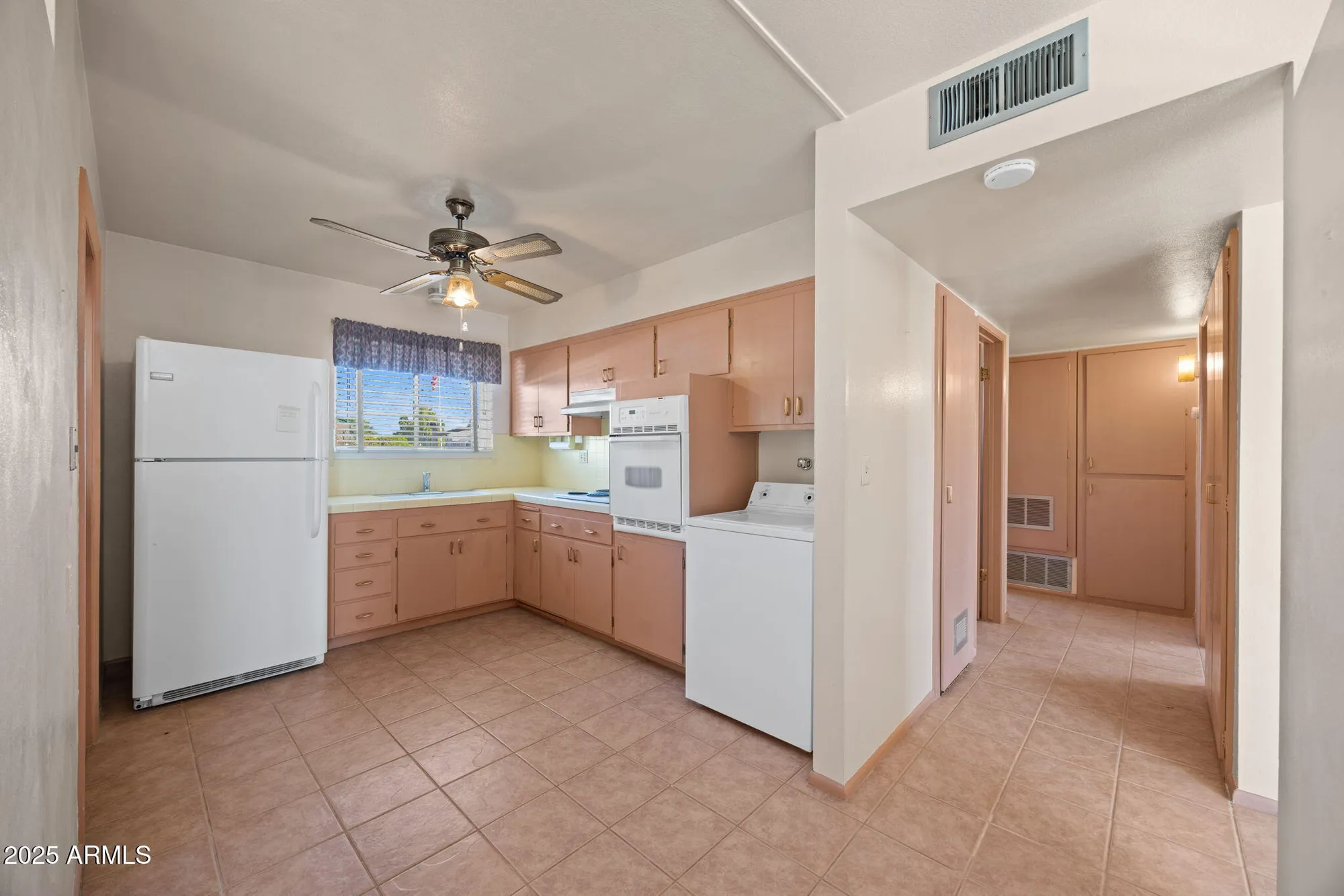 Property Slideshow image 9 of 43 | 11002 w greer ave, Sun City, AZ, 85351