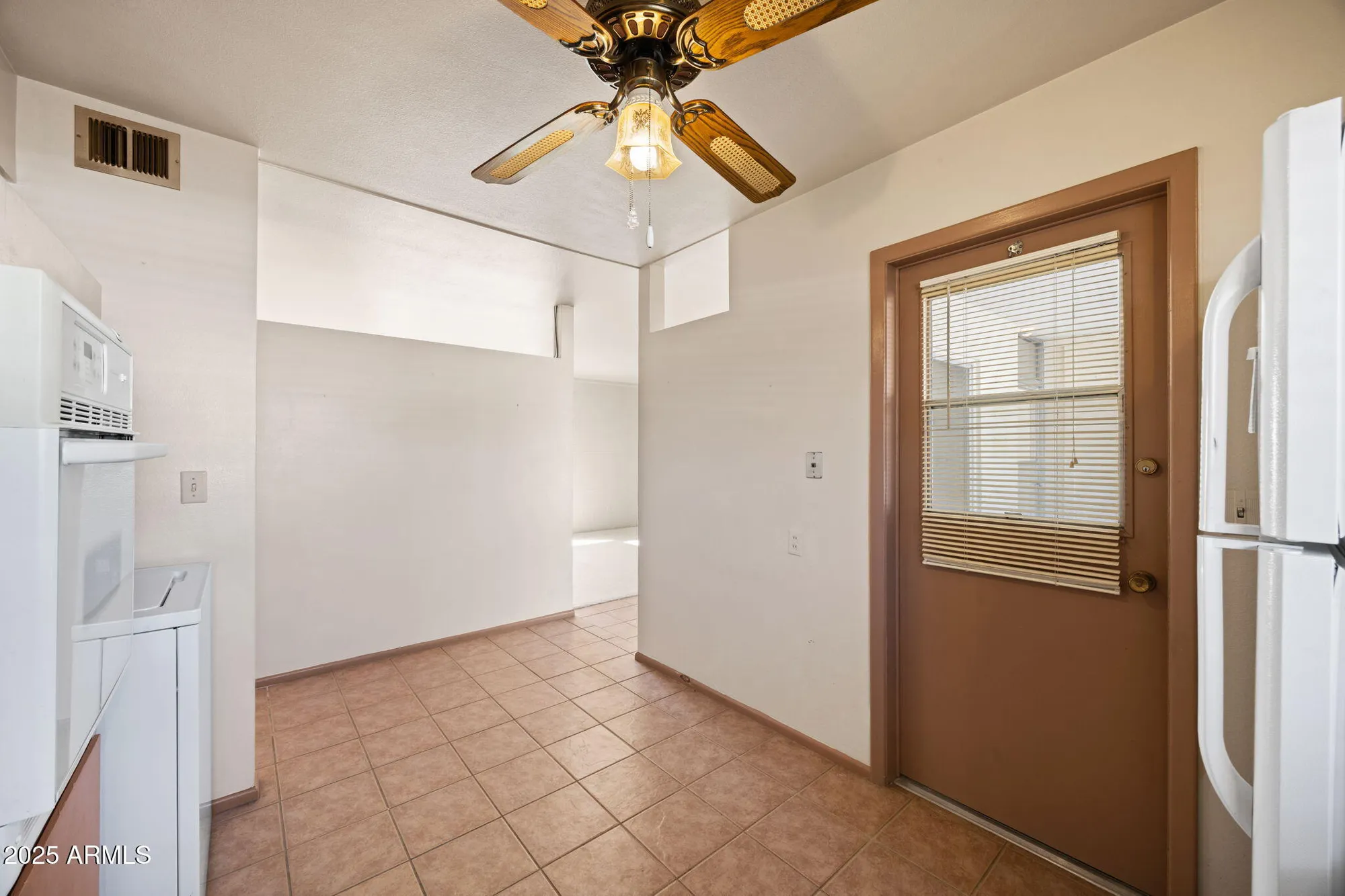 Property Slideshow image 10 of 43 | 11002 w greer ave, Sun City, AZ, 85351